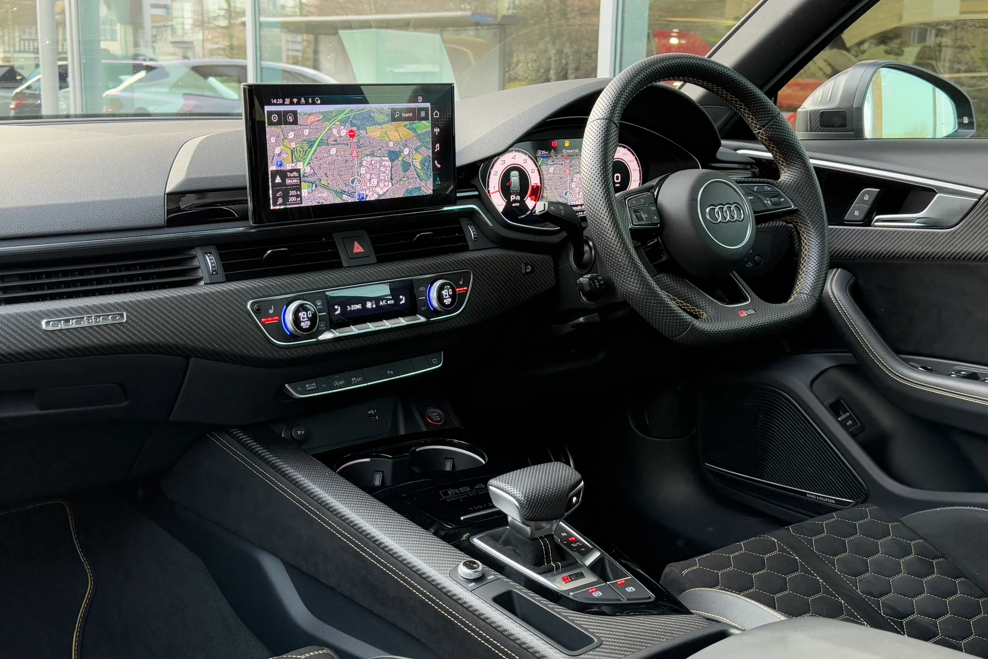 Audi RS4 Avant thumbnail image number 63