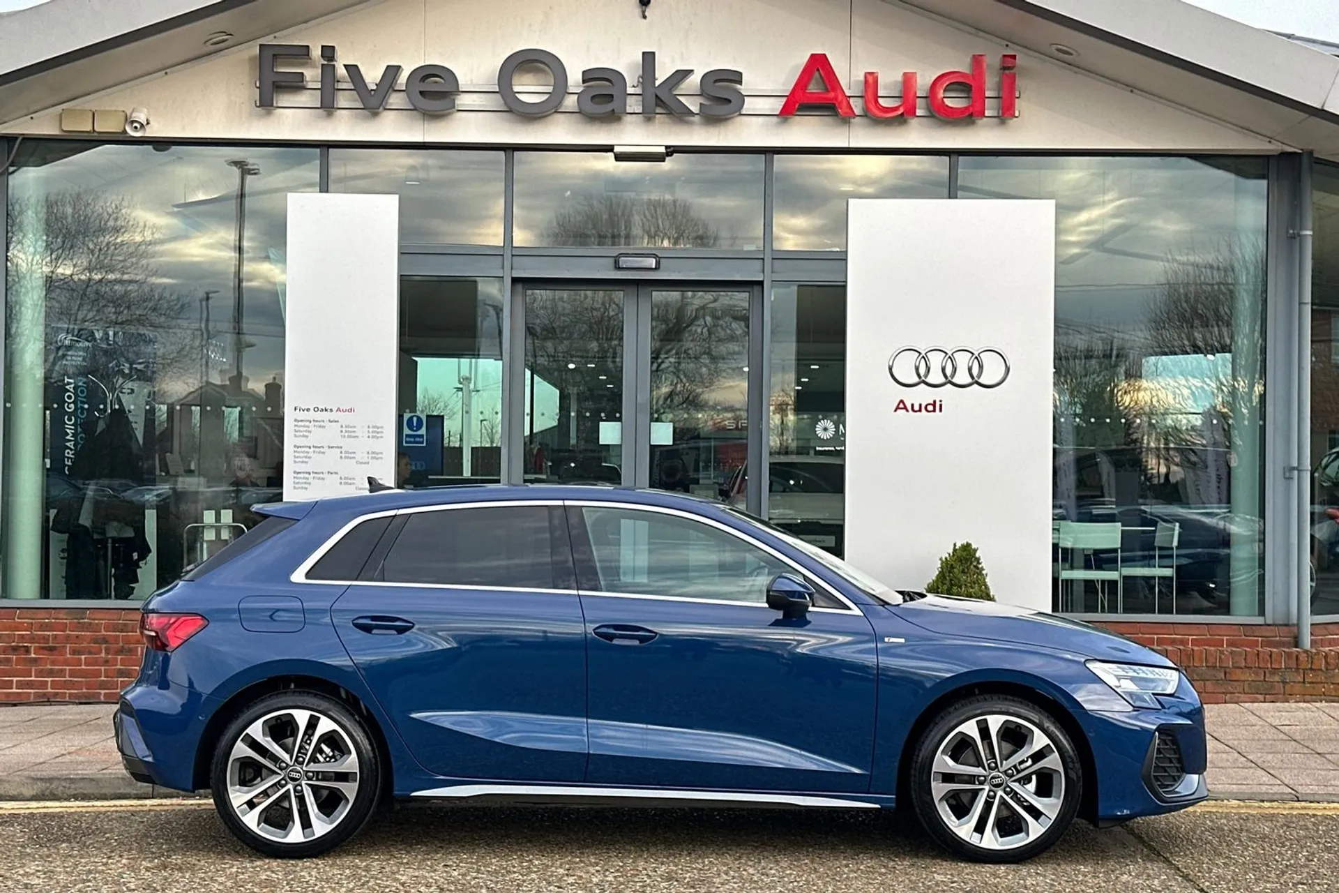 Audi A3 thumbnail image number 2