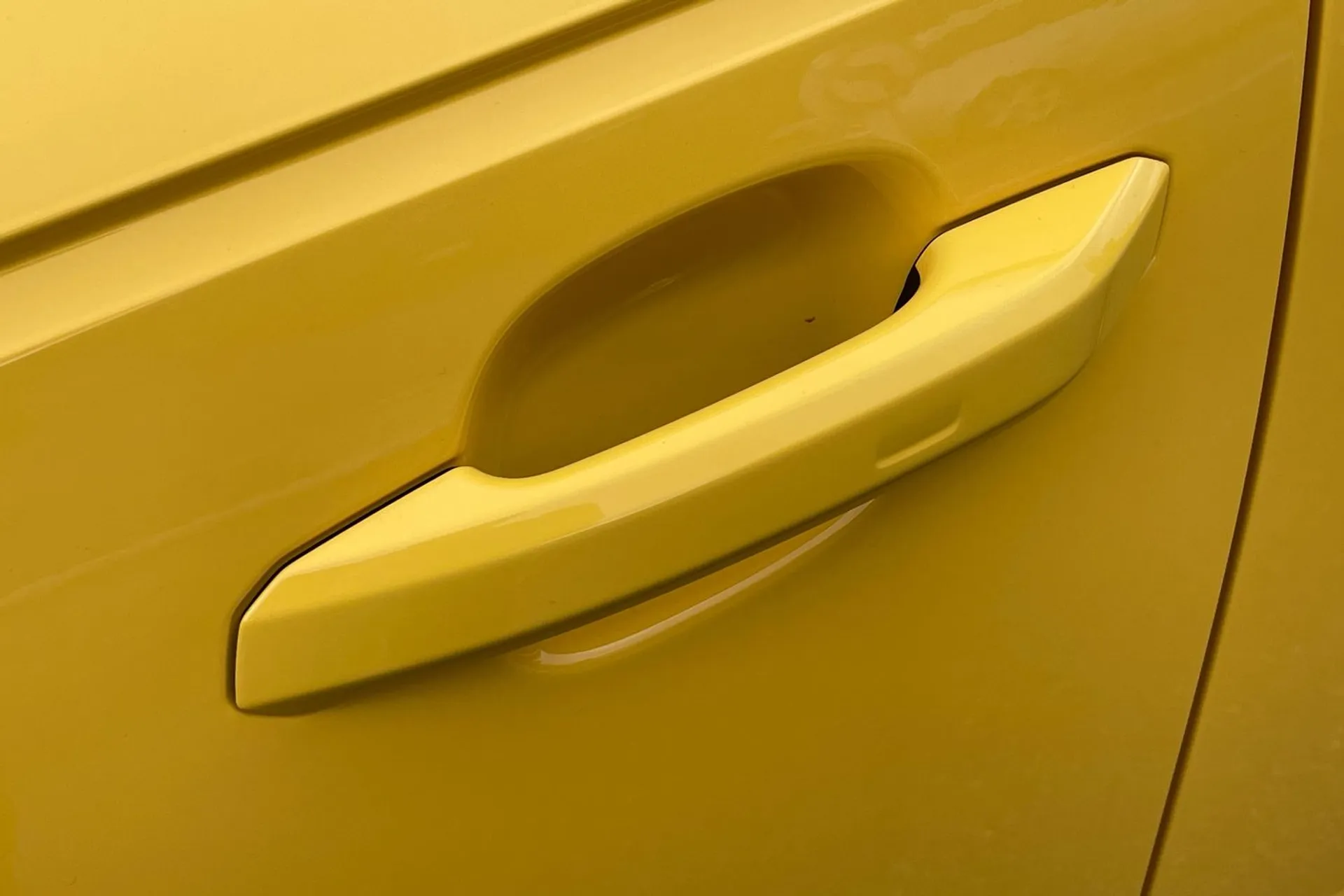 Audi RS4 Avant thumbnail image number 13