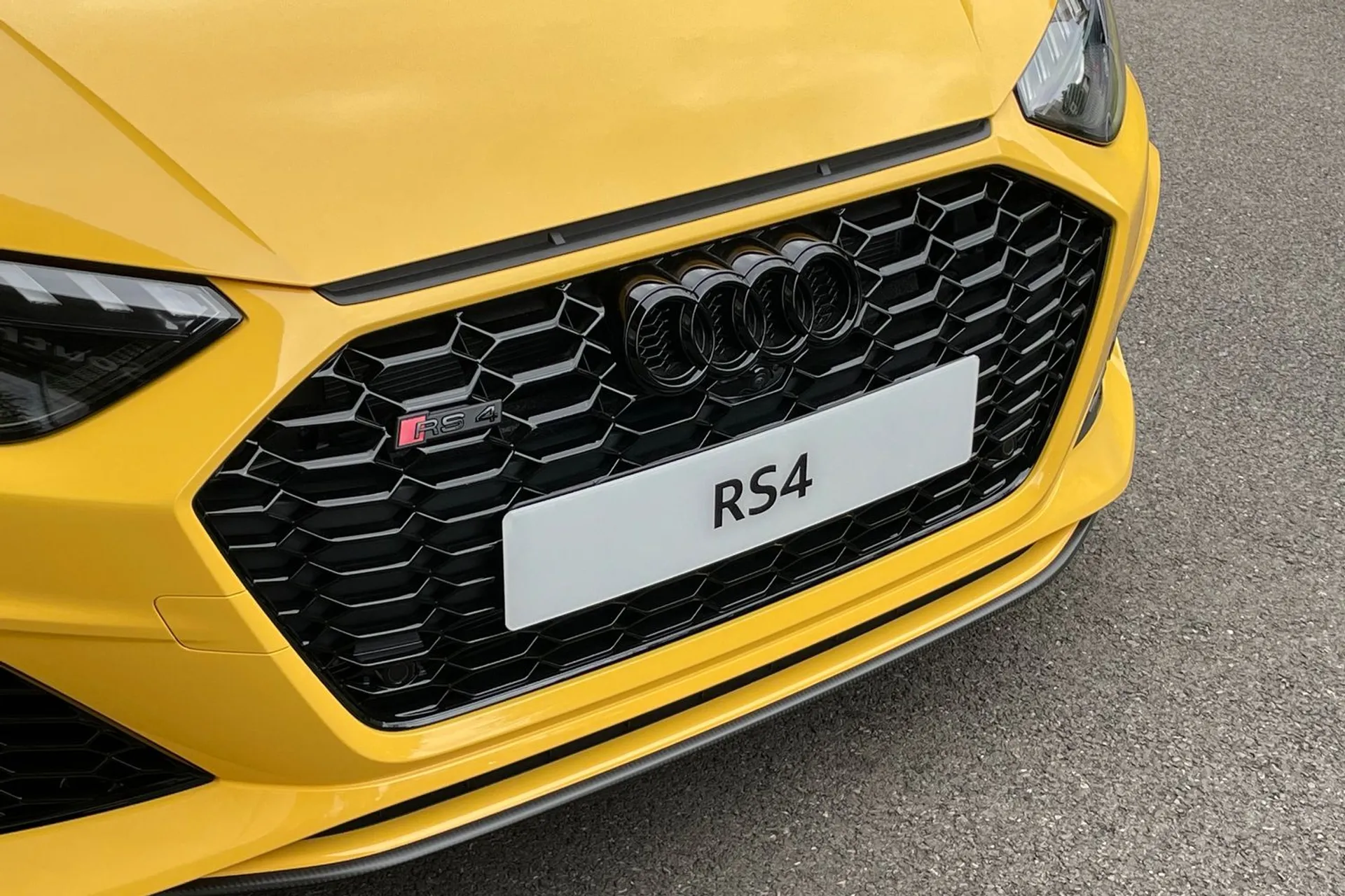 Audi RS4 Avant thumbnail image number 45