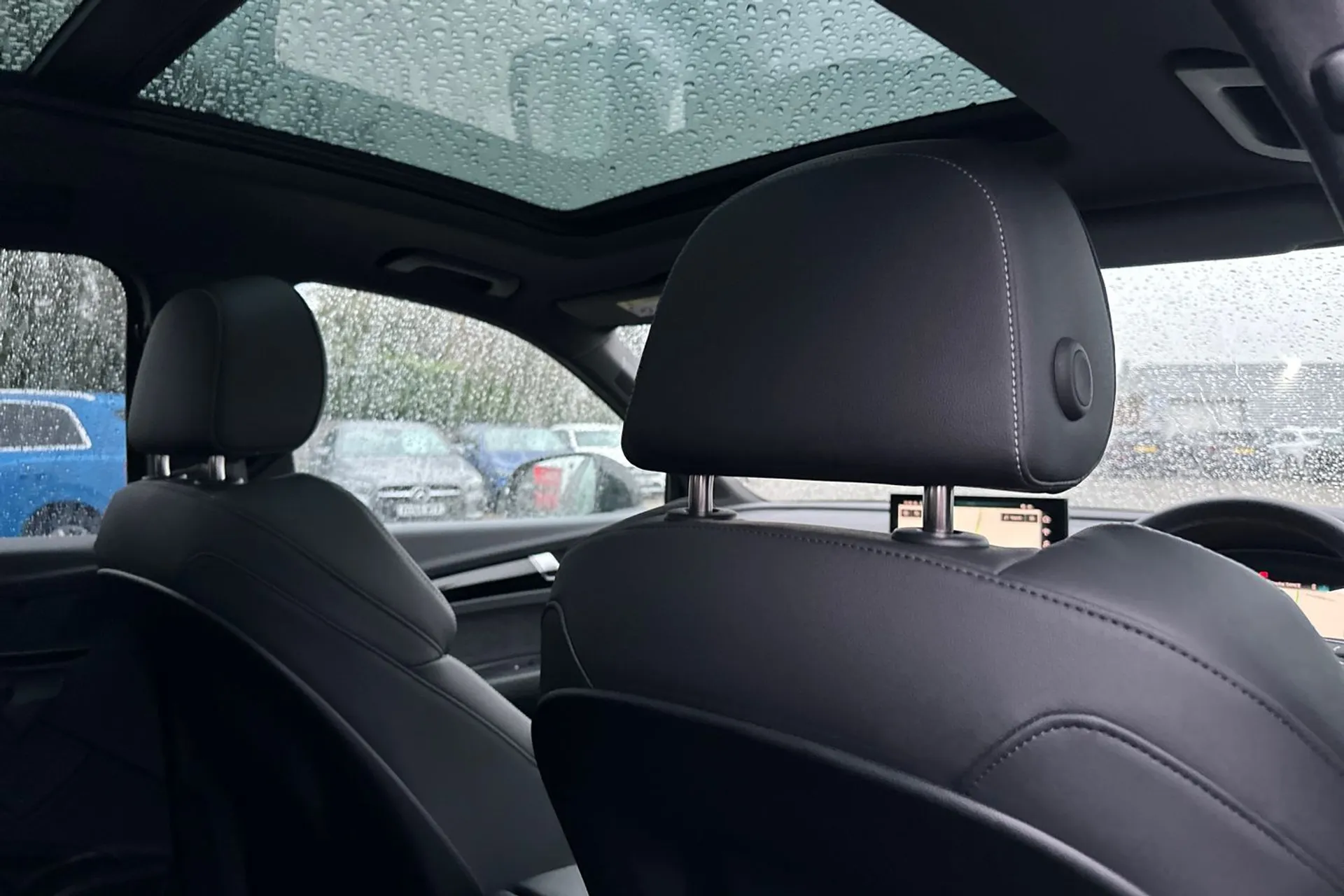 Audi Q5 thumbnail image number 28