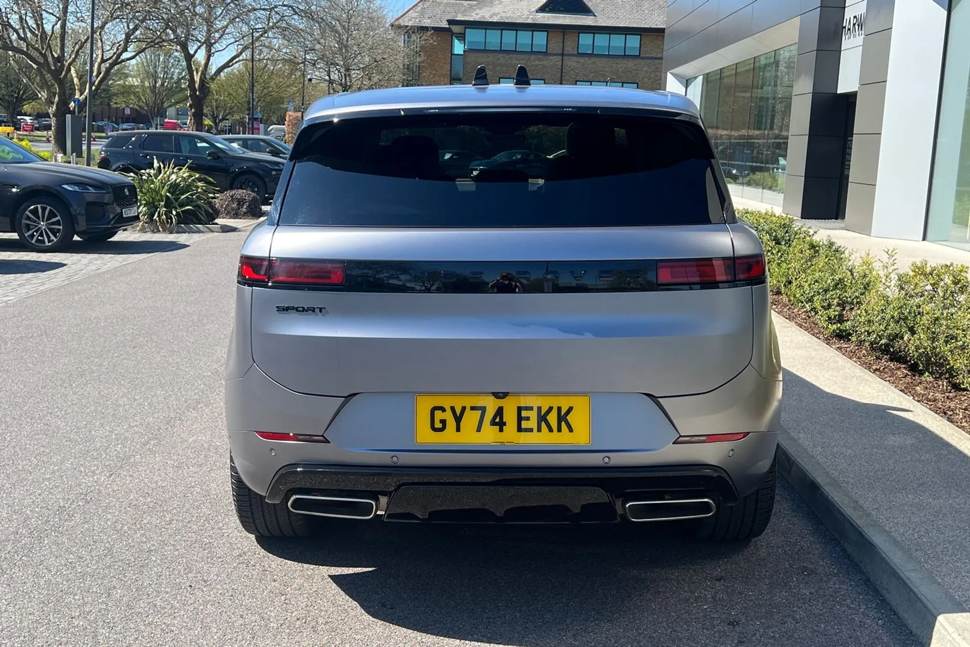 LAND ROVER RANGE ROVER SPORT thumbnail image number 13