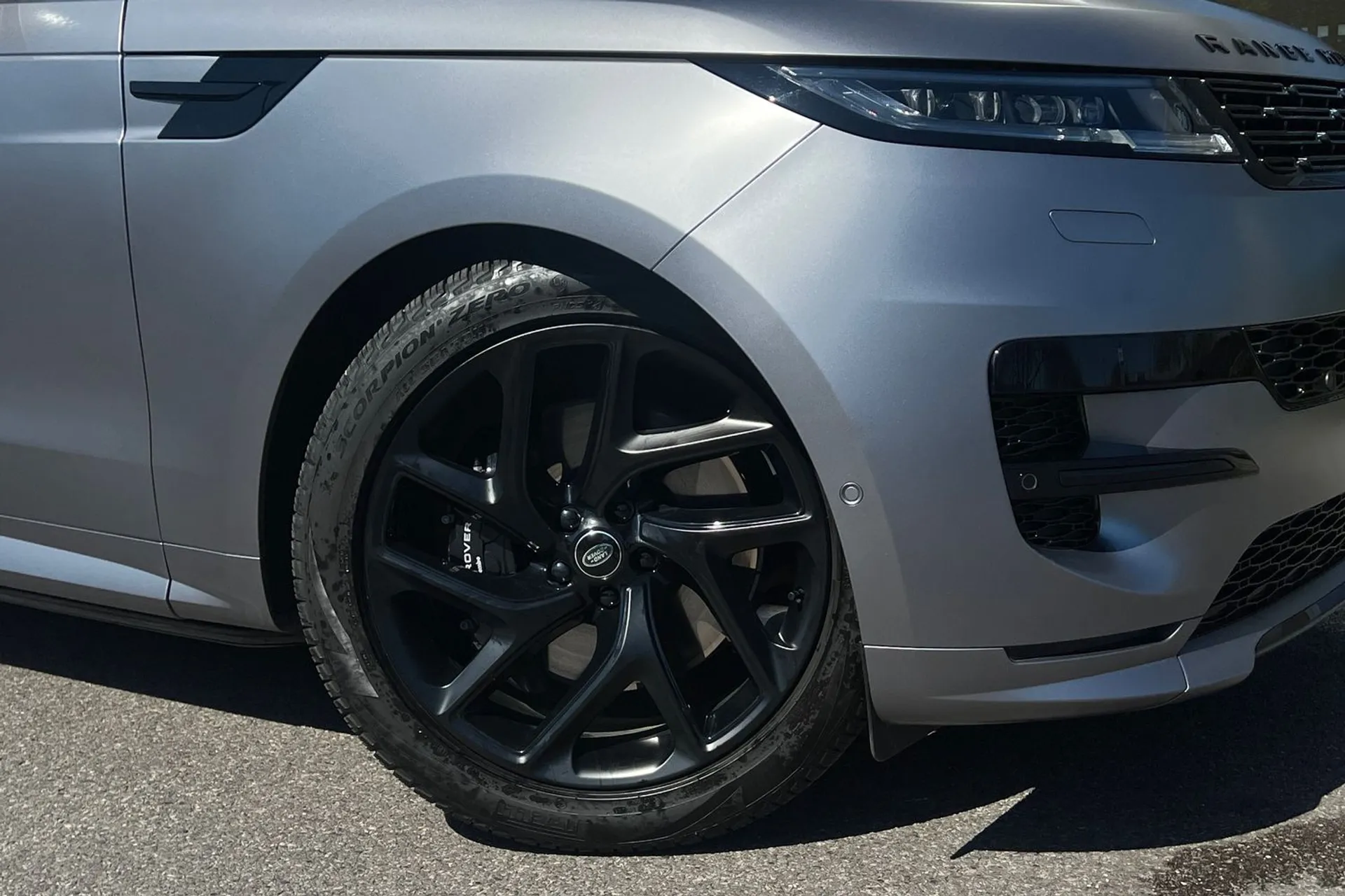 LAND ROVER RANGE ROVER SPORT thumbnail image number 9