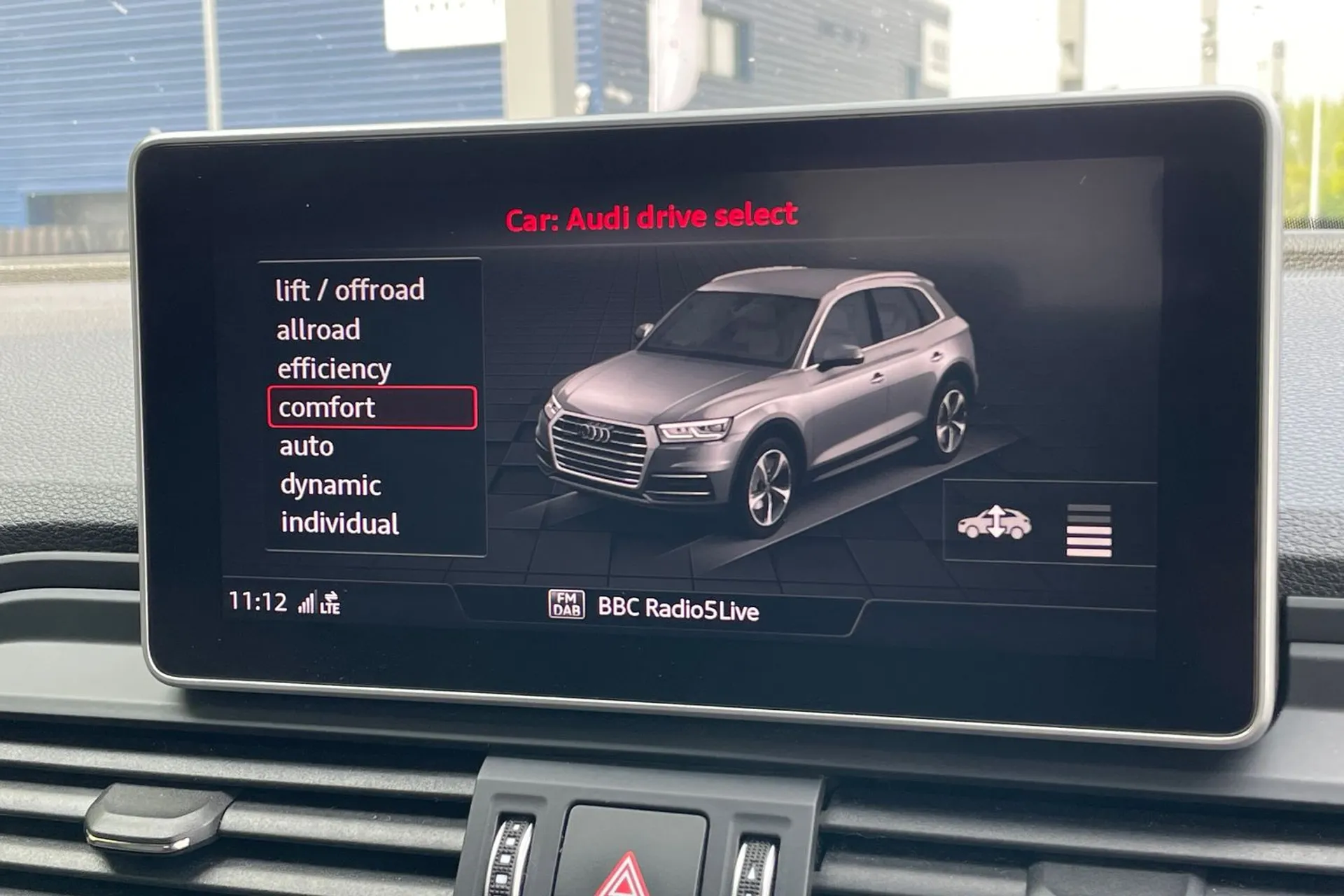 Audi Q5 thumbnail image number 38