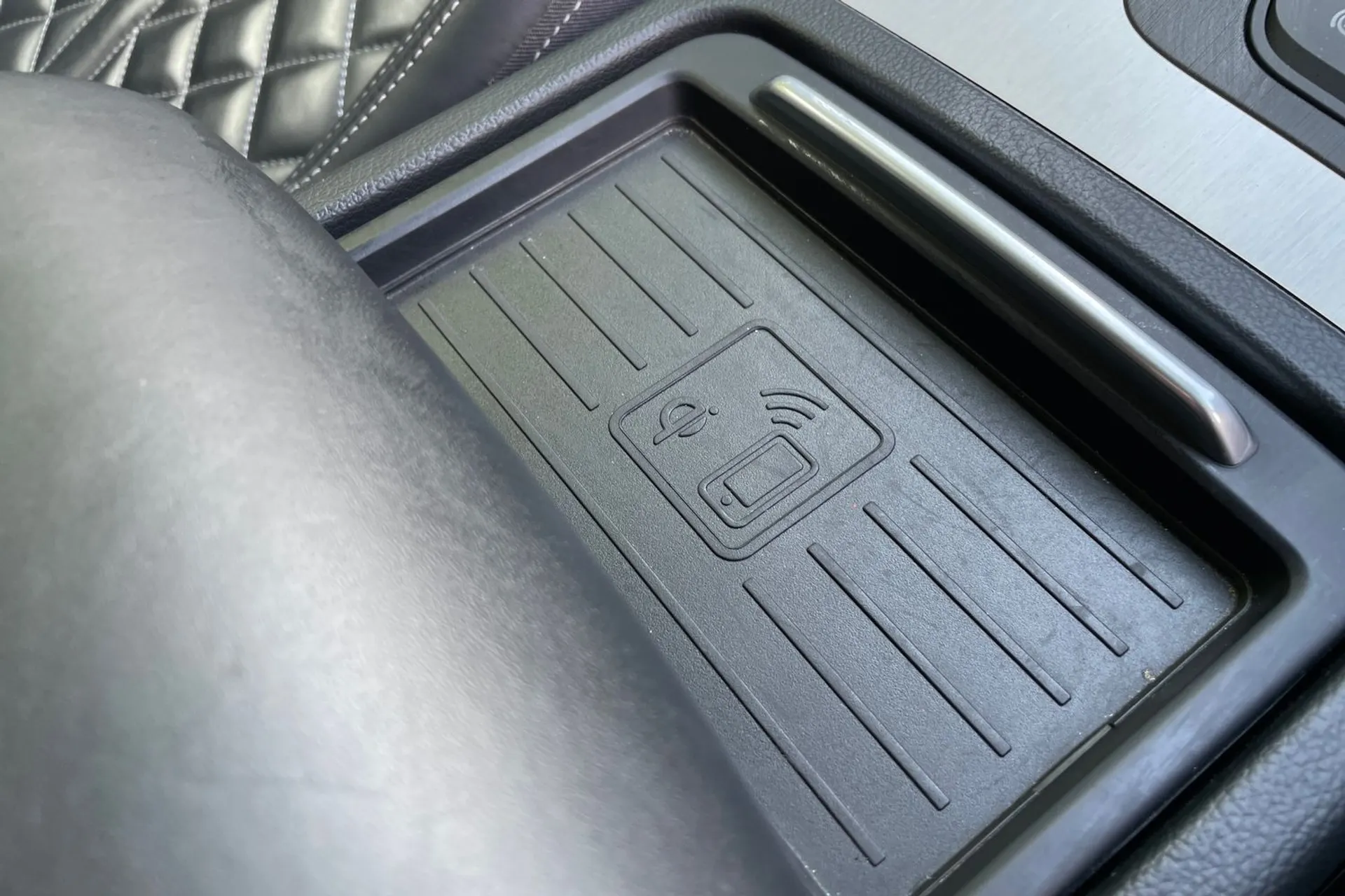 Audi Q5 thumbnail image number 23