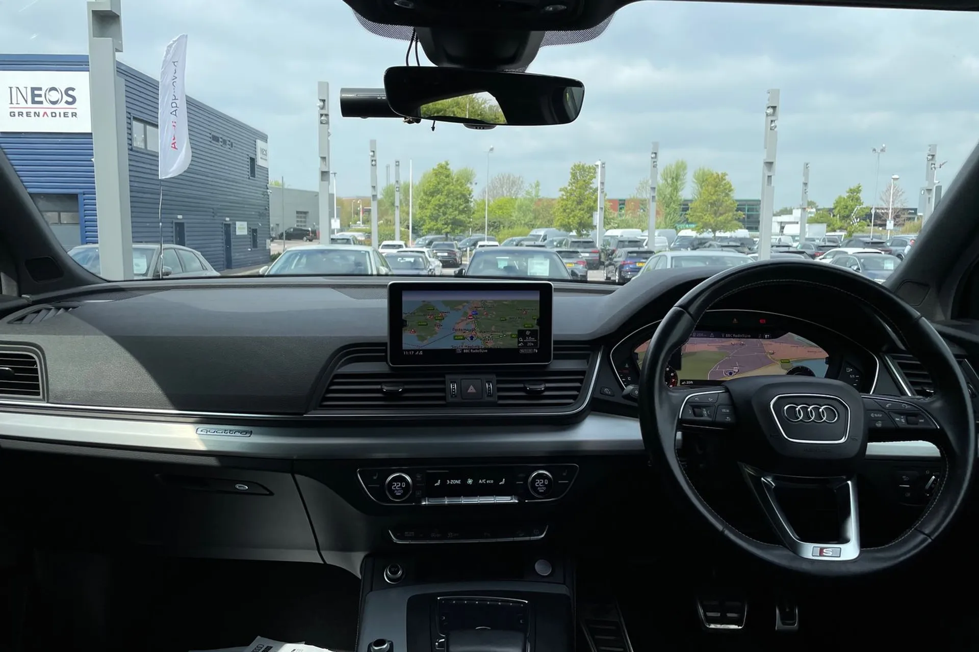 Audi Q5 thumbnail image number 3