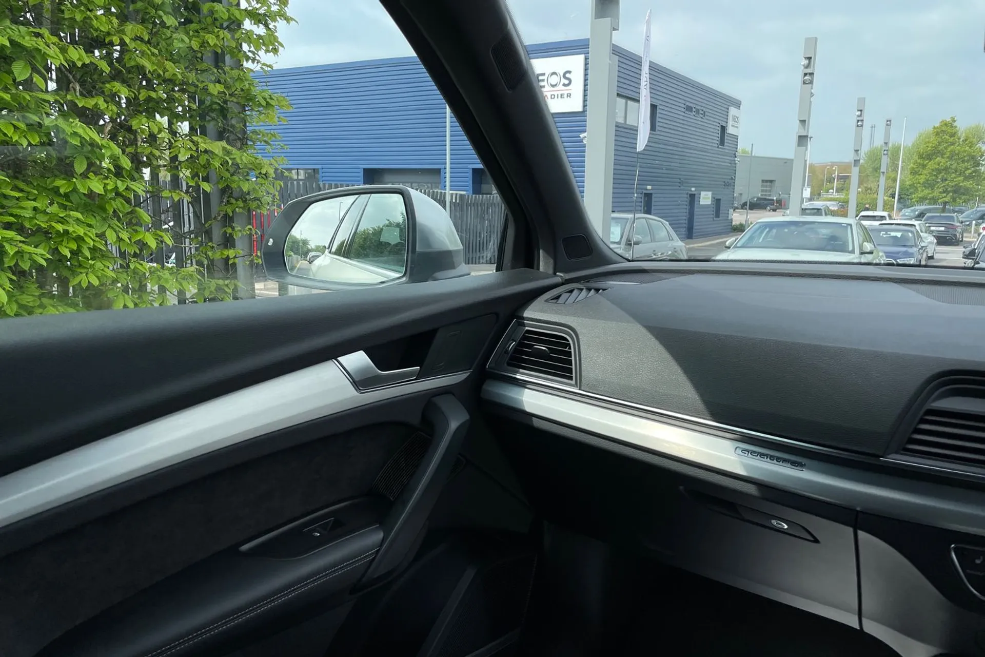 Audi Q5 thumbnail image number 34