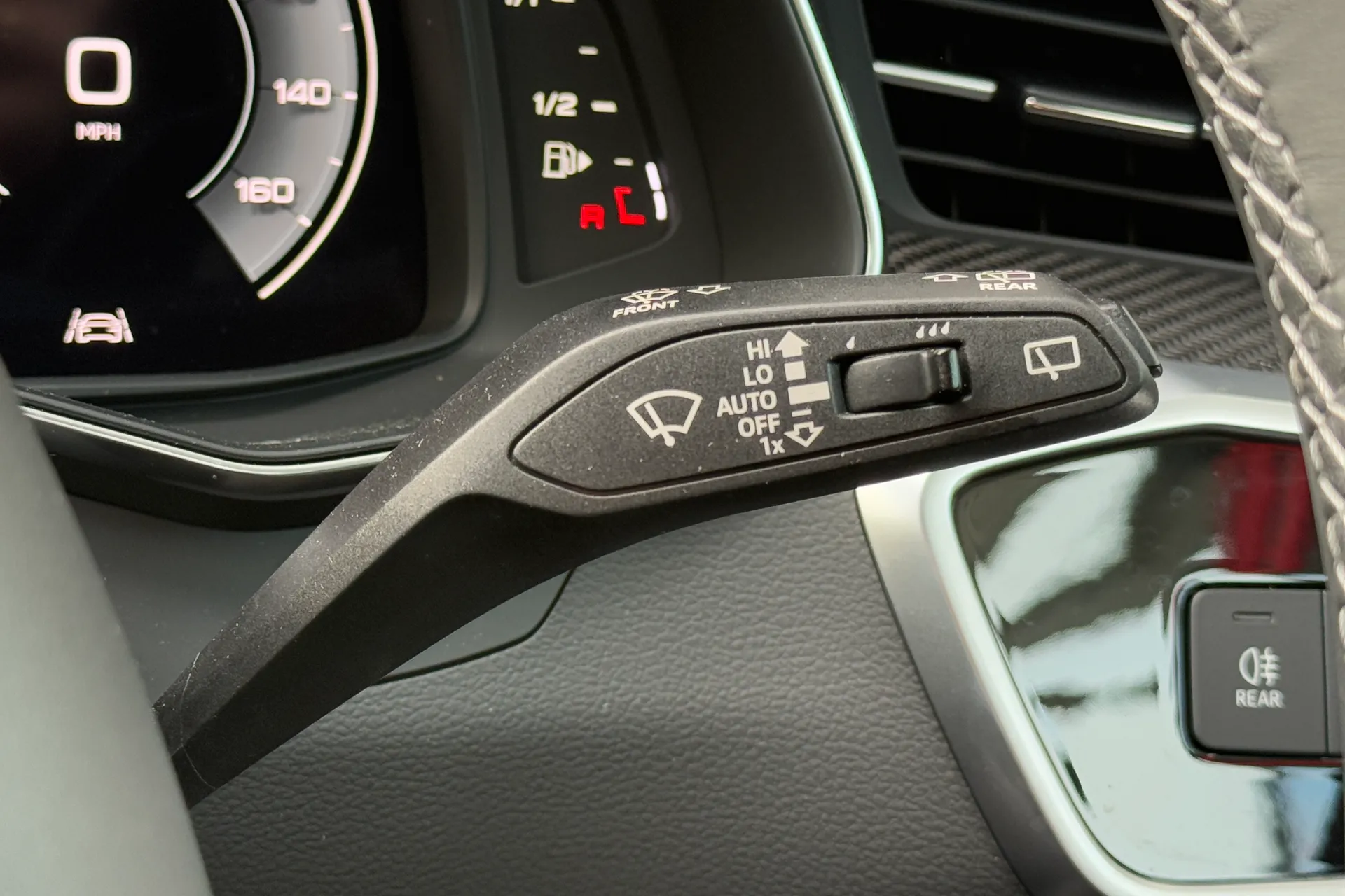 Audi A6 thumbnail image number 21