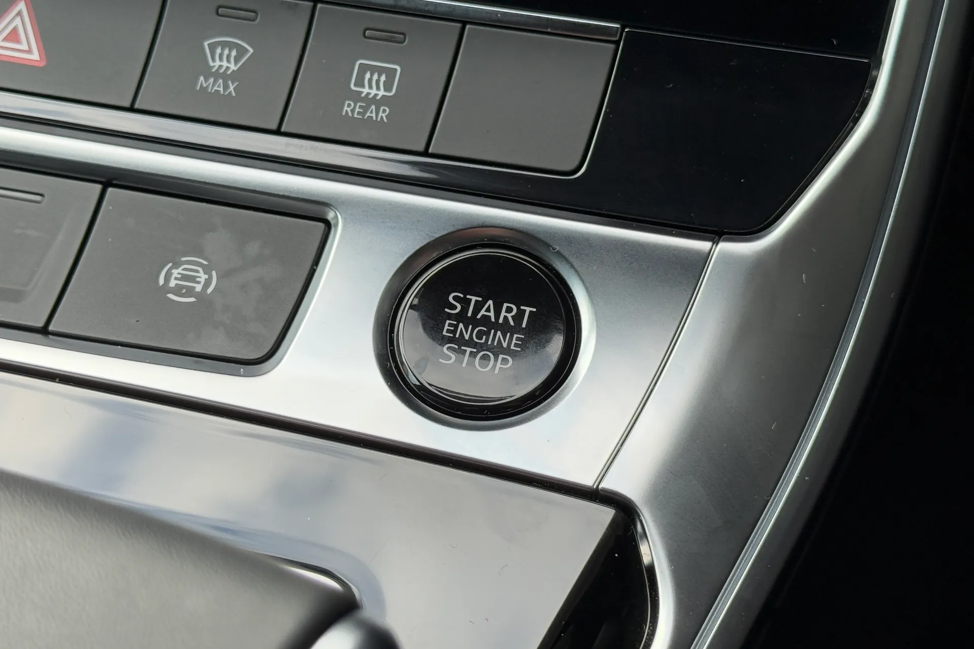 Audi A6 thumbnail image number 29