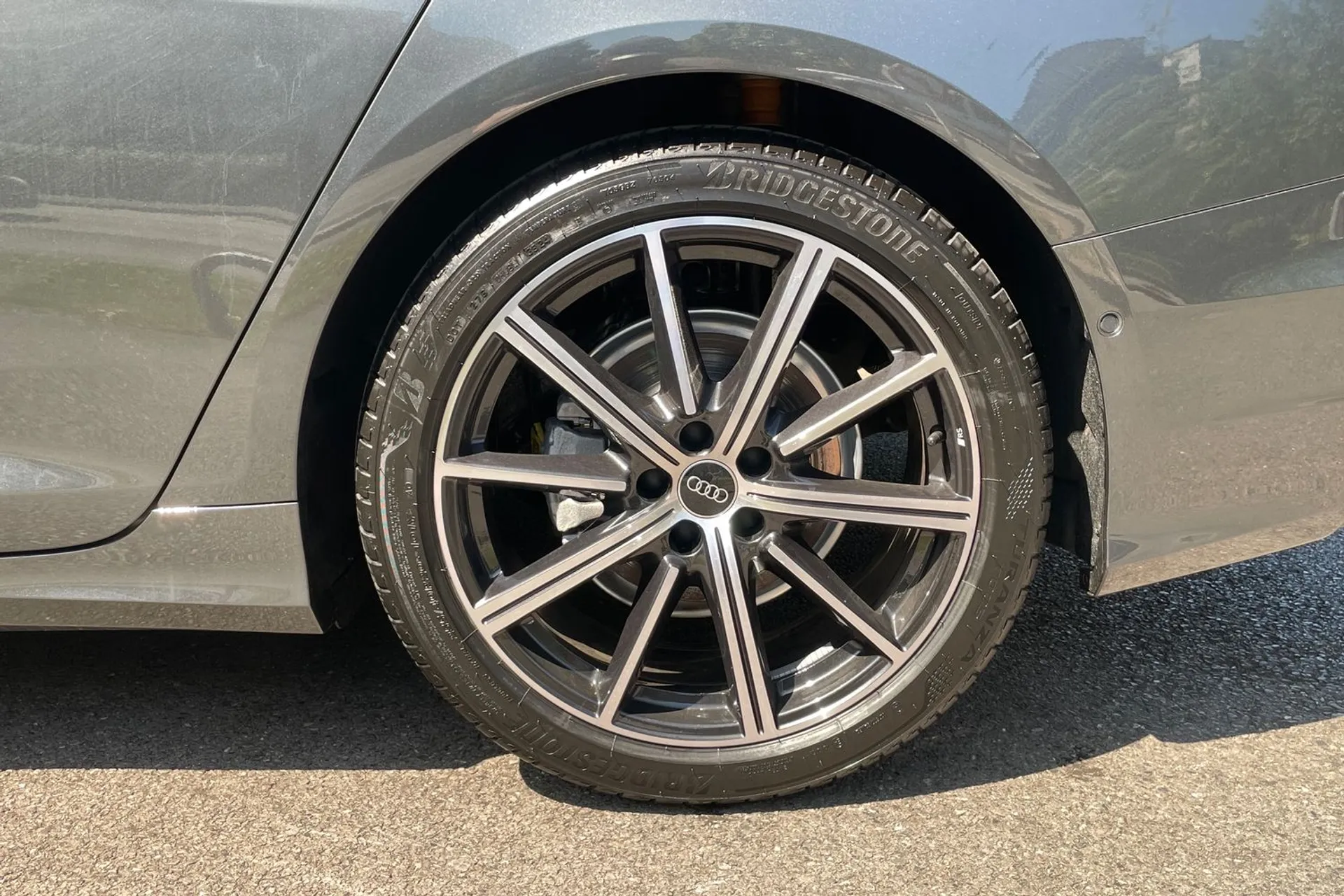 Audi A6 thumbnail image number 11