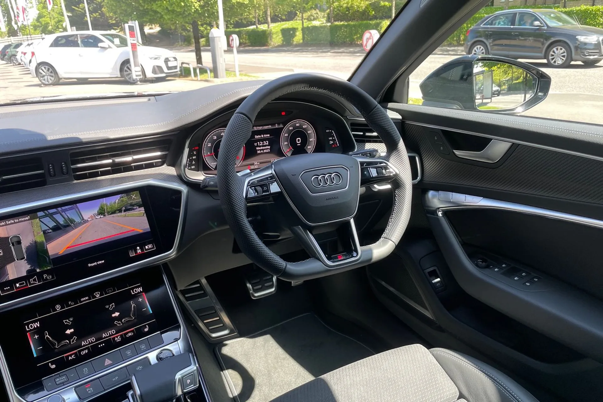 Audi A6 thumbnail image number 32