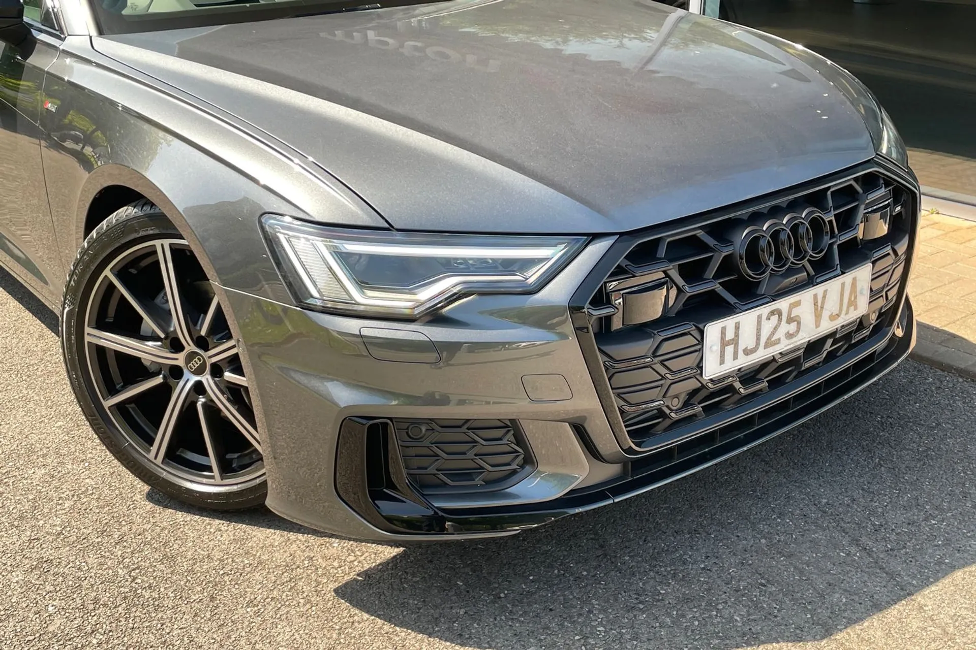 Audi A6 thumbnail image number 15