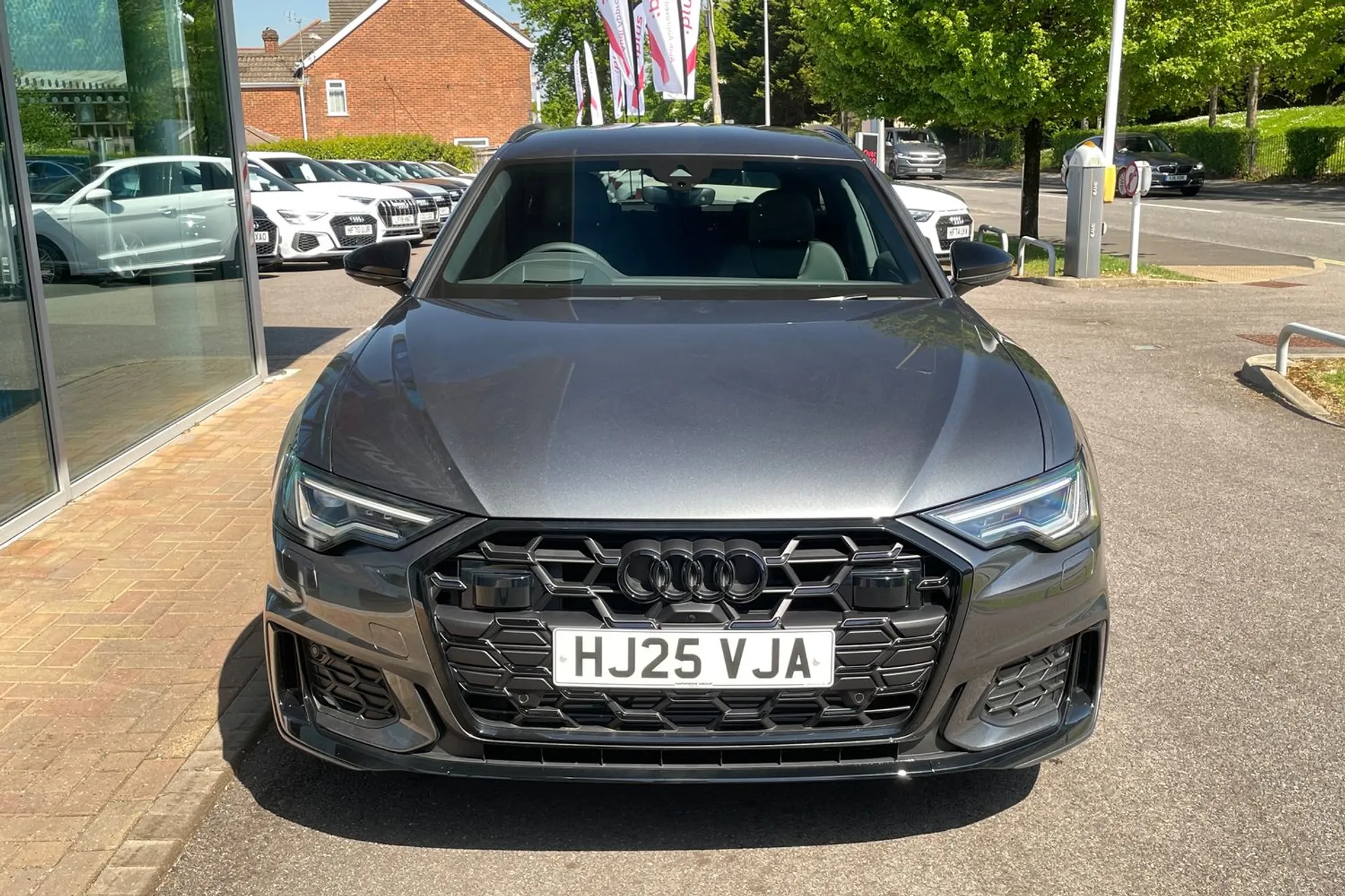 Audi A6 thumbnail image number 10