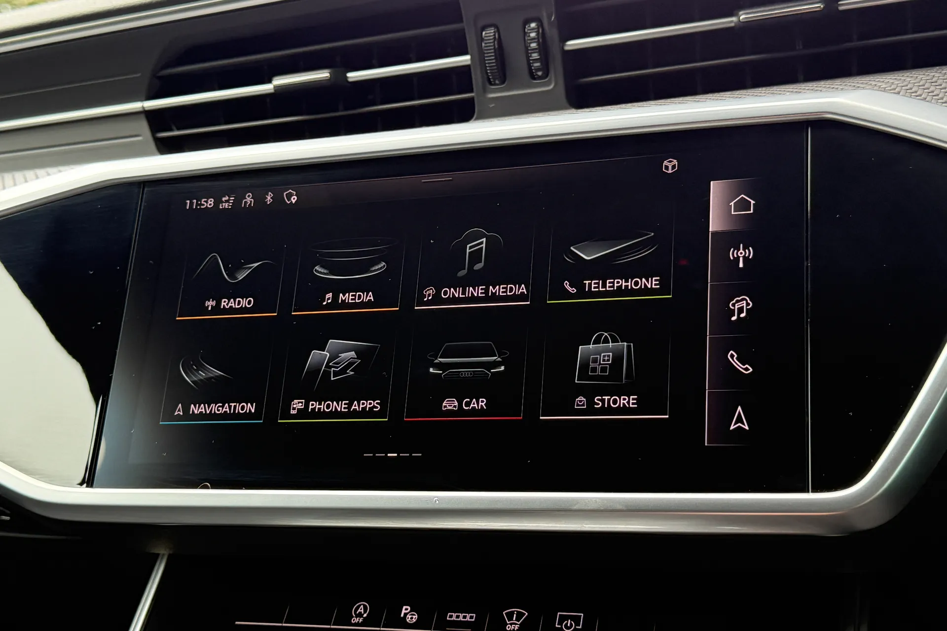 Audi A6 thumbnail image number 25