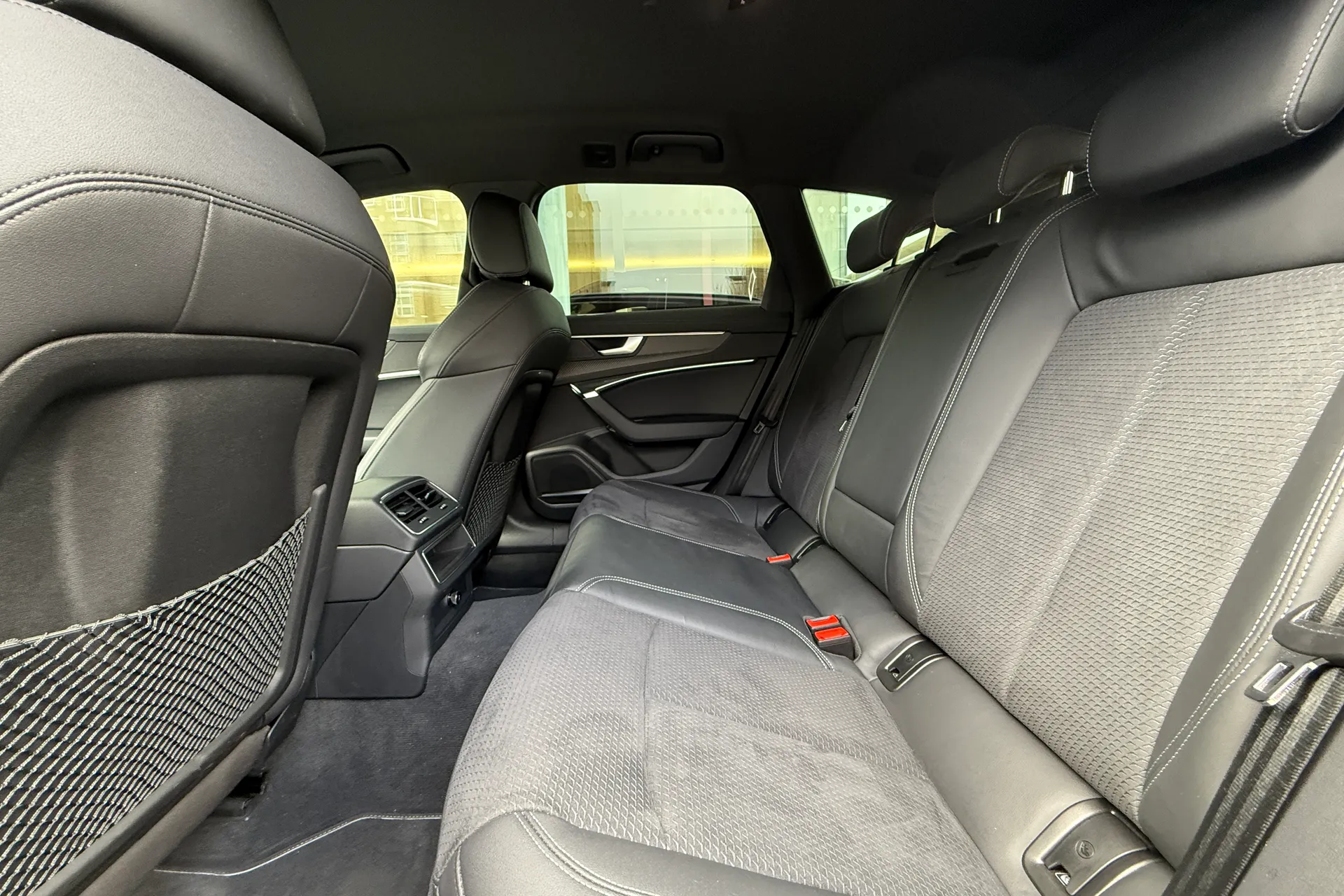 Audi A6 thumbnail image number 63