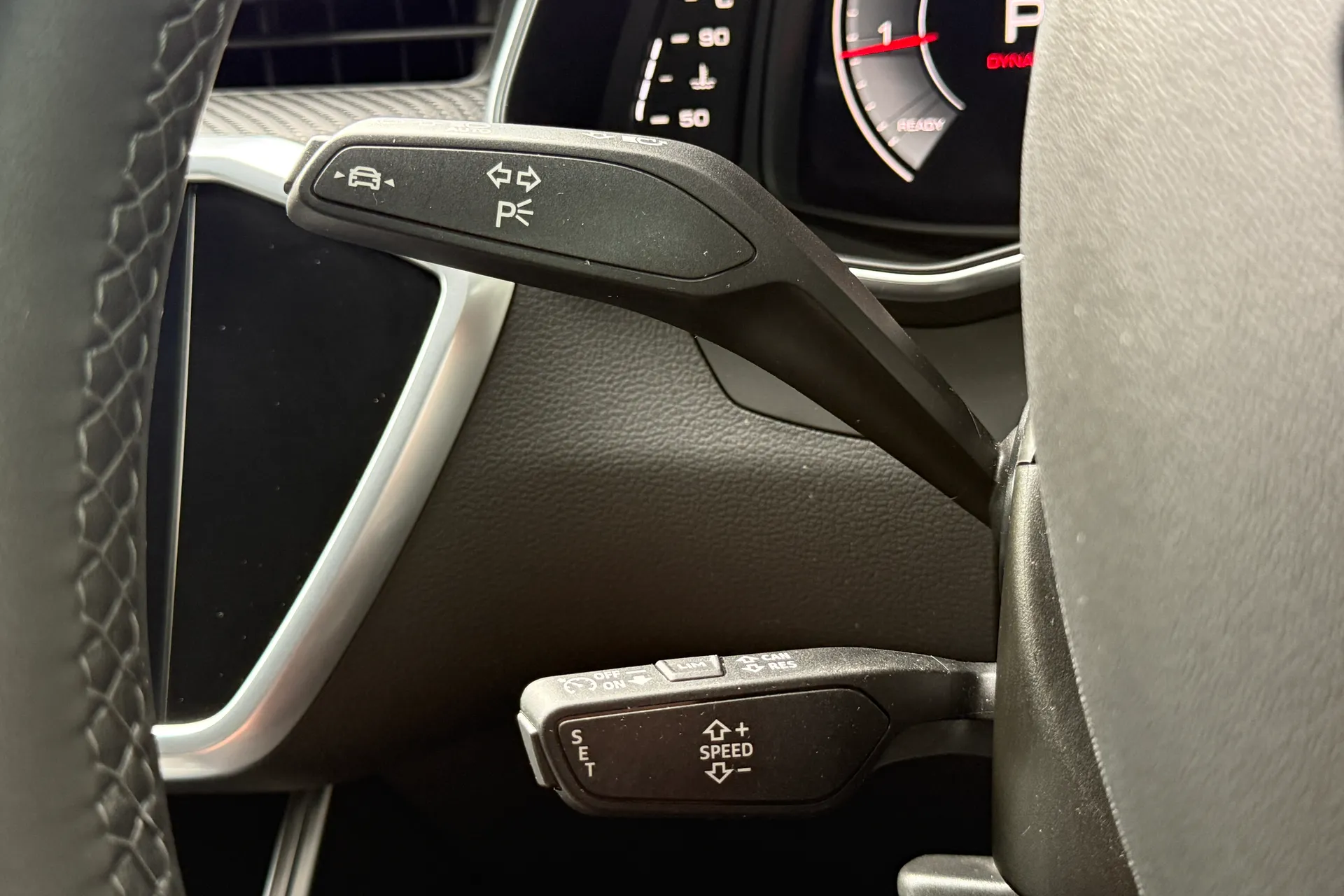 Audi A6 thumbnail image number 19