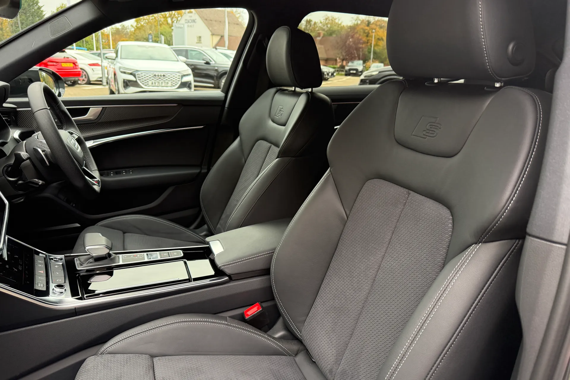 Audi A6 thumbnail image number 63