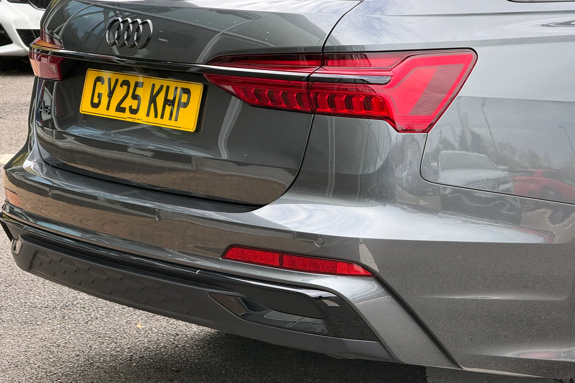 Audi A6 thumbnail image number 46