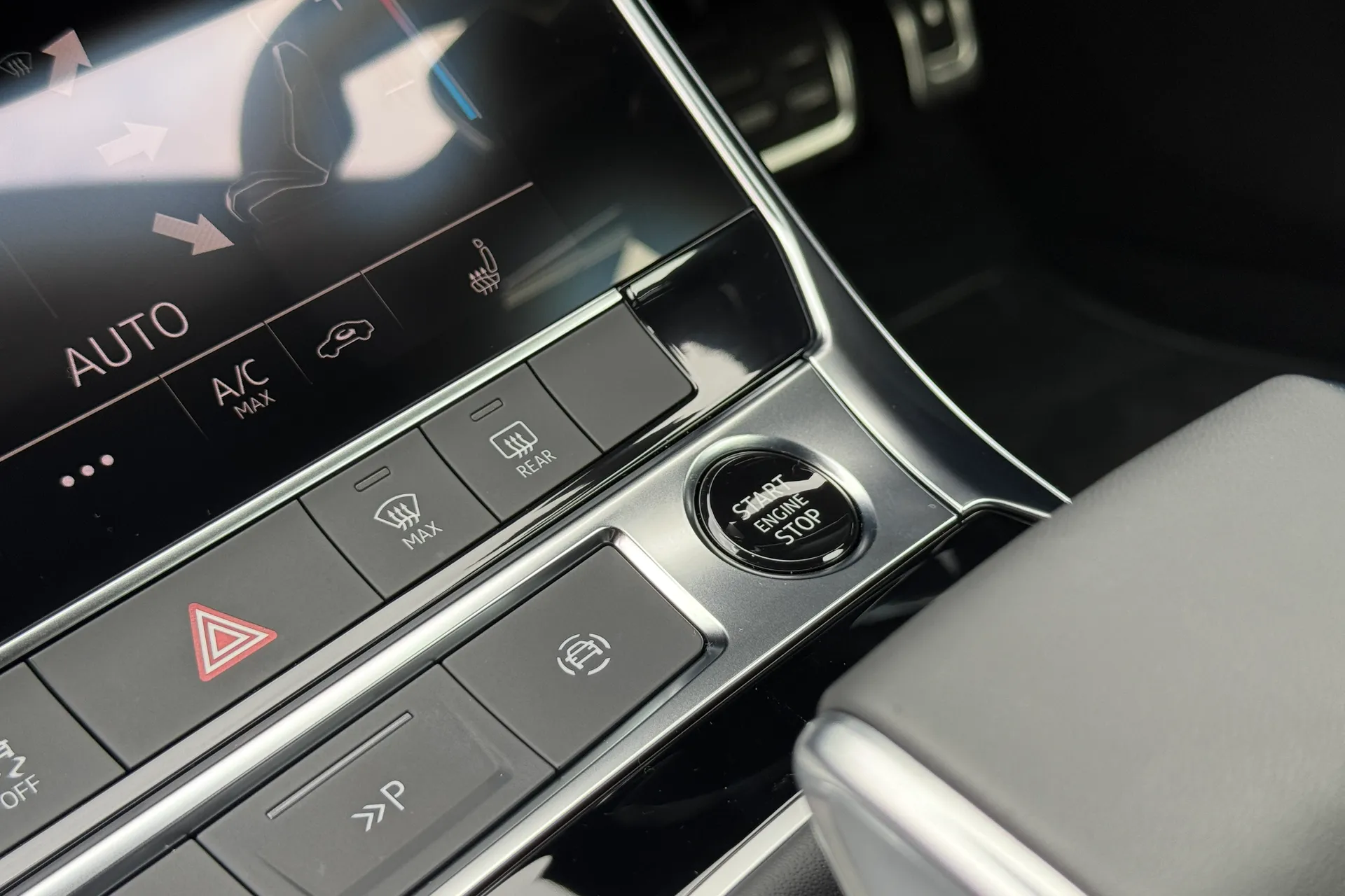 Audi A6 thumbnail image number 66