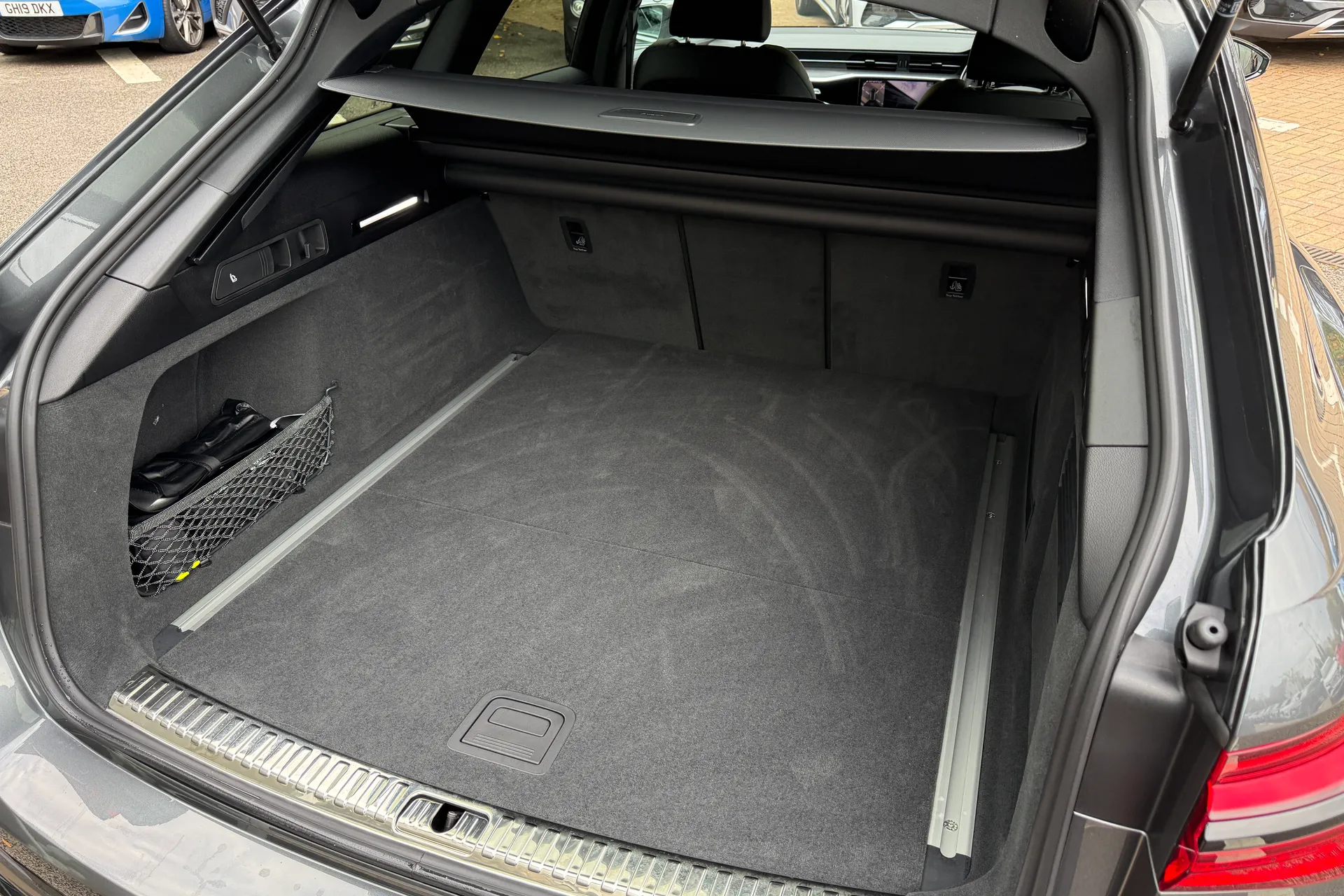 Audi A6 thumbnail image number 50