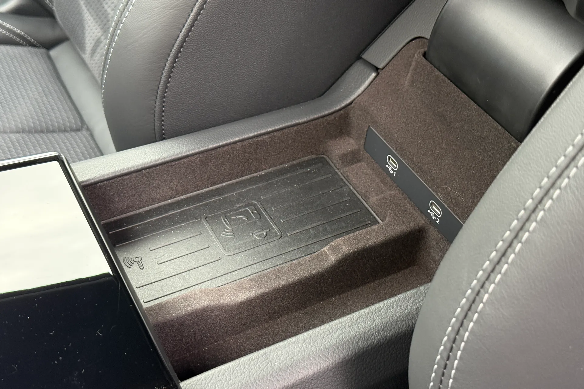 Audi A6 thumbnail image number 65