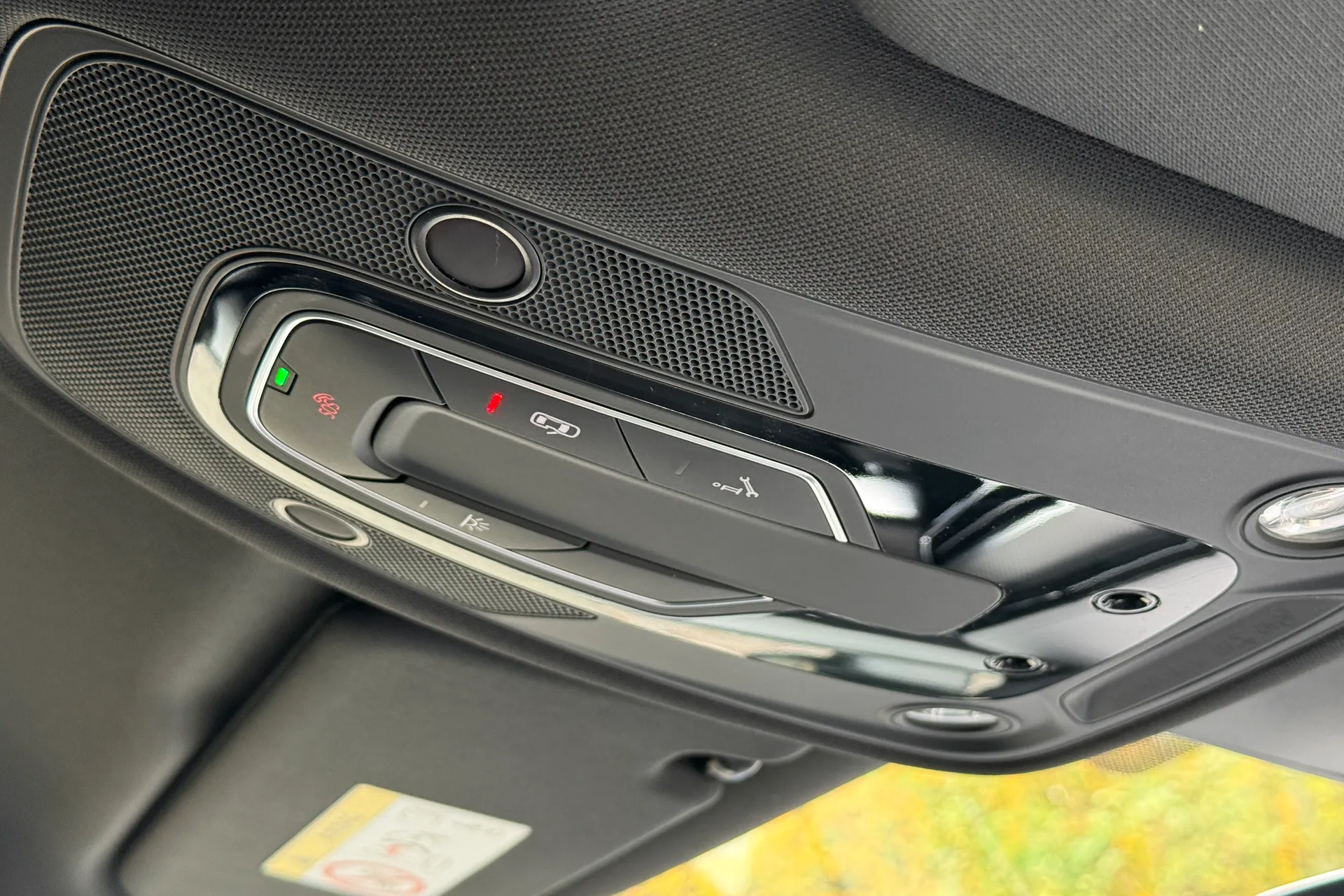 Audi A6 thumbnail image number 21