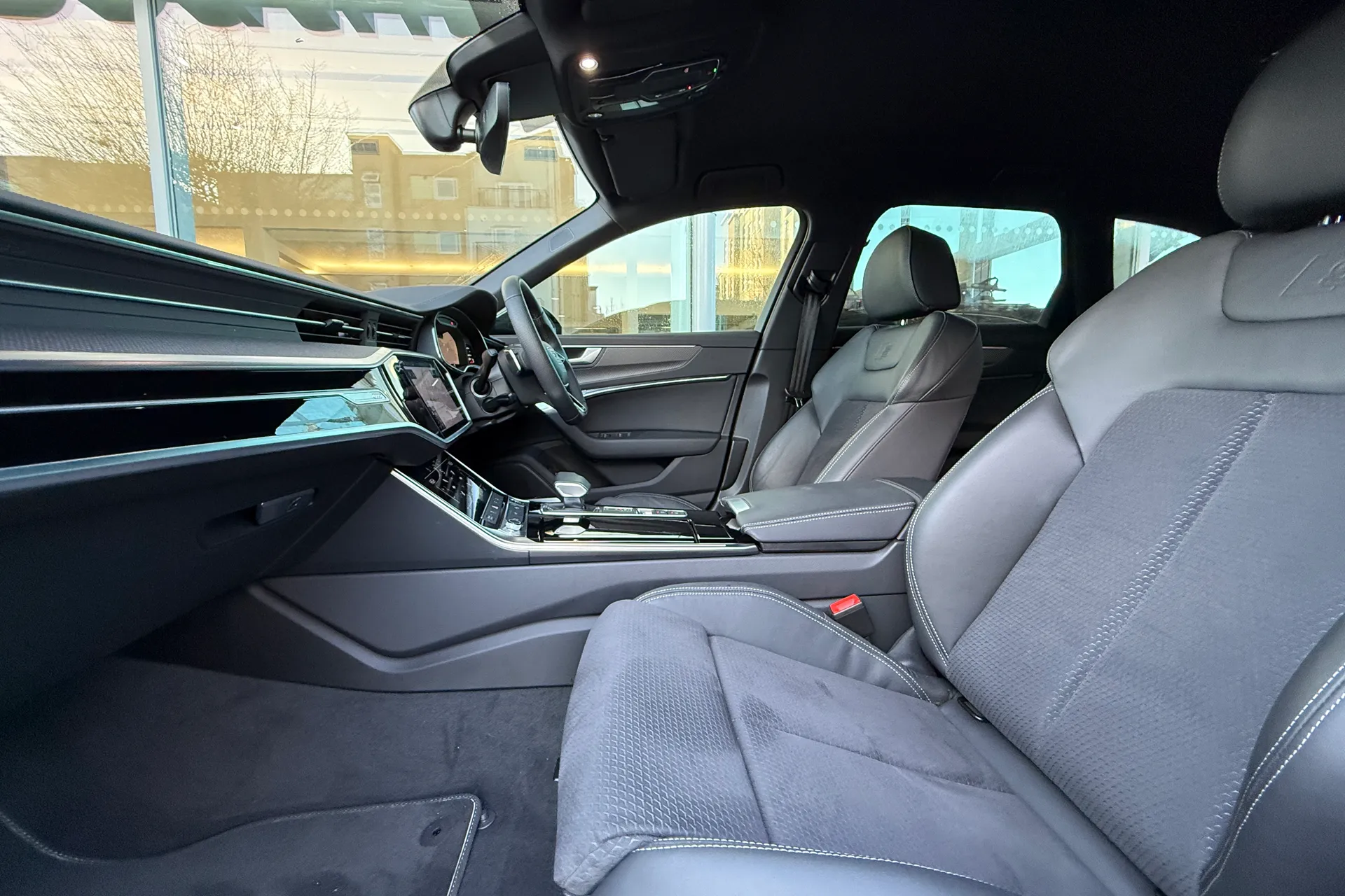 Audi A6 thumbnail image number 59