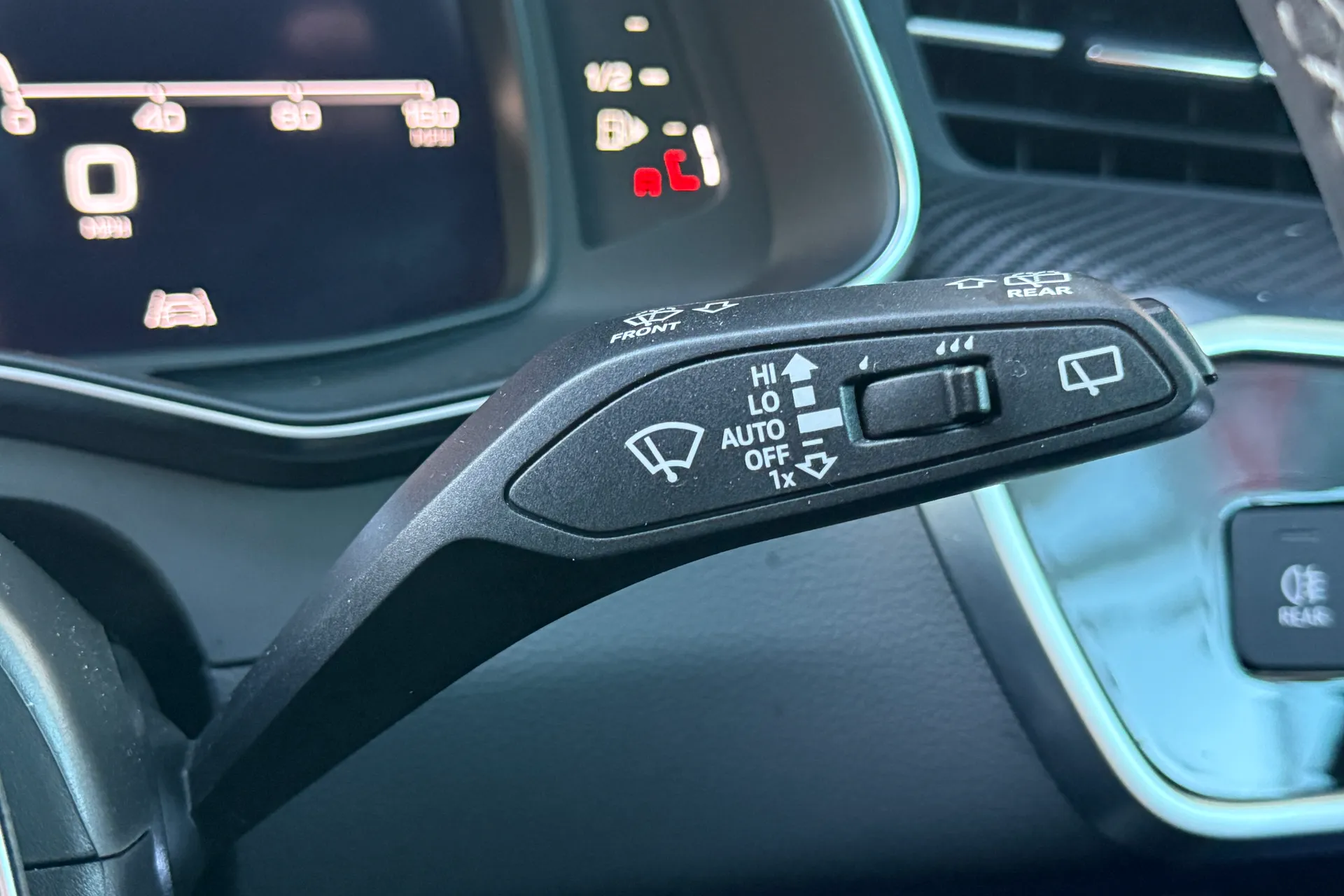 Audi A6 thumbnail image number 29