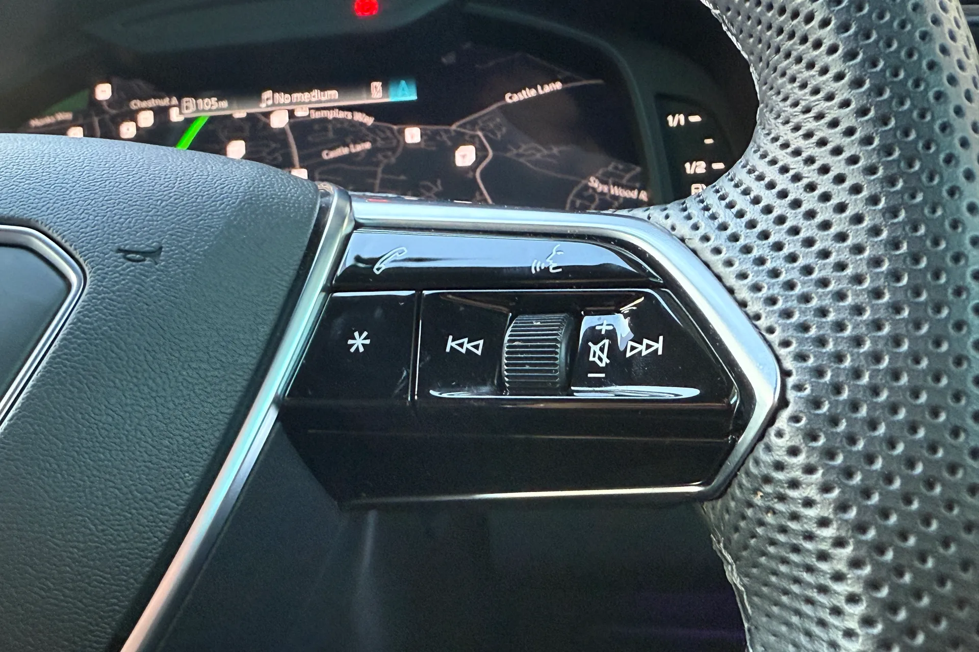 Audi A6 thumbnail image number 32