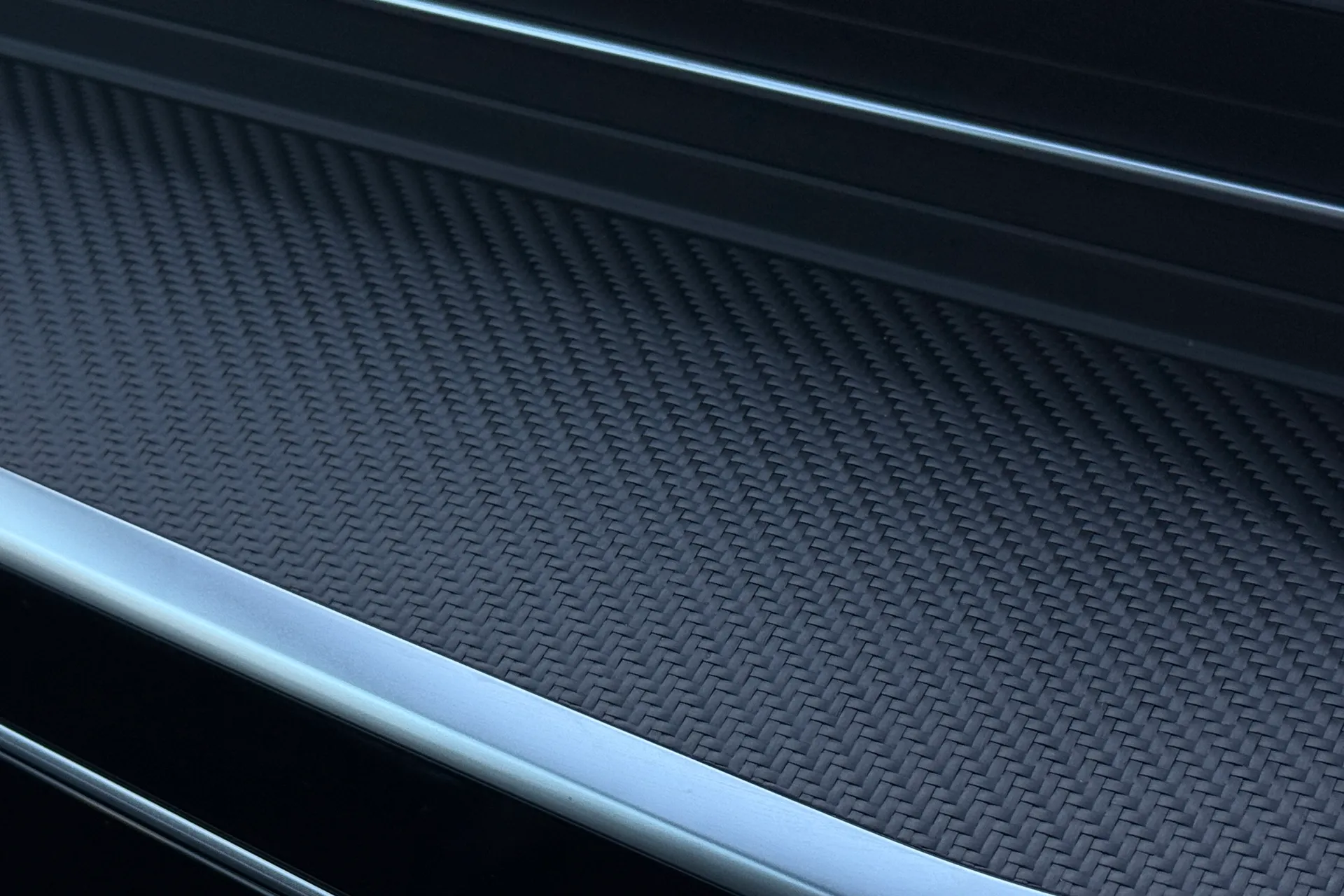 Audi A6 thumbnail image number 23