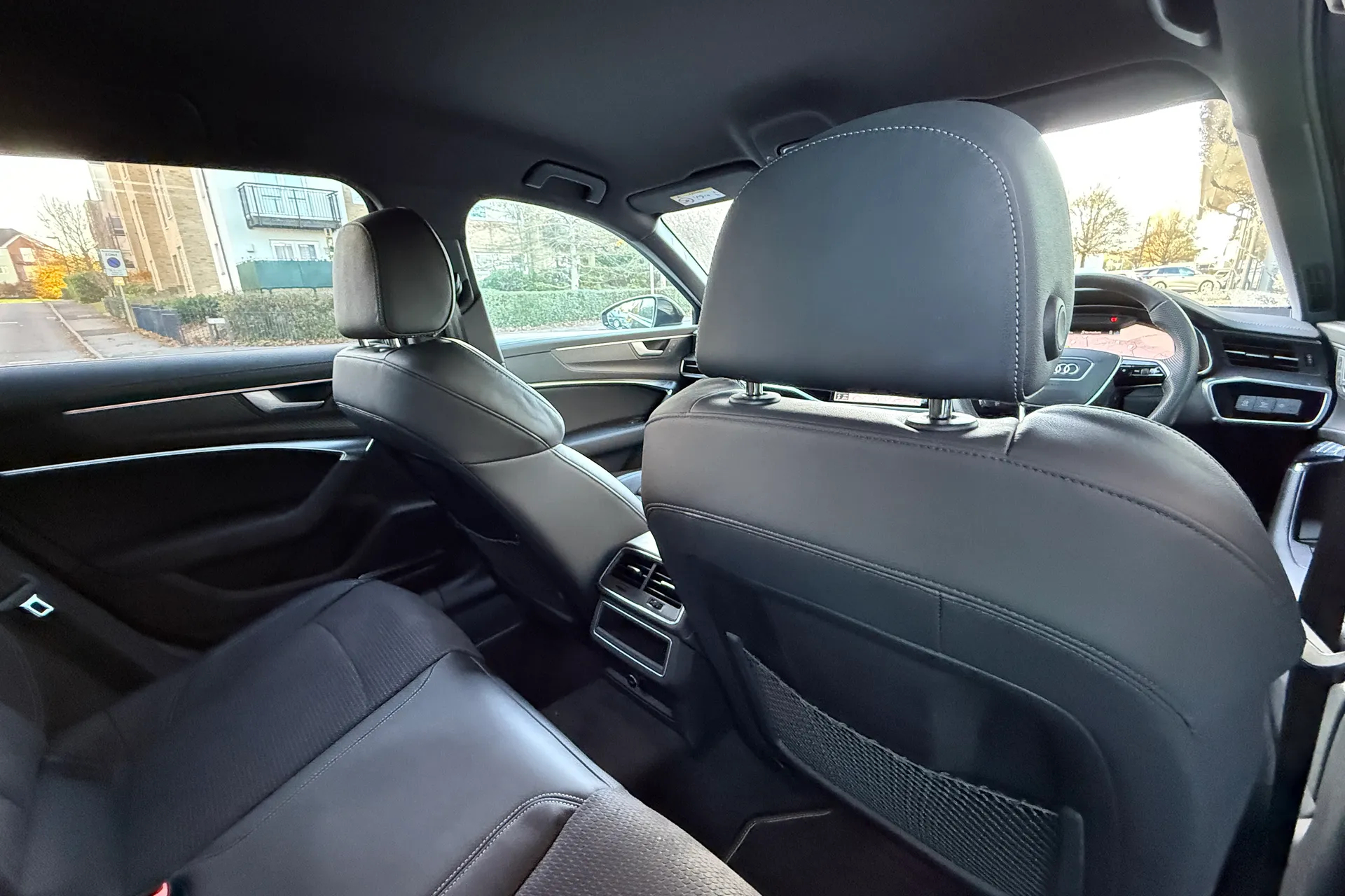 Audi A6 thumbnail image number 42