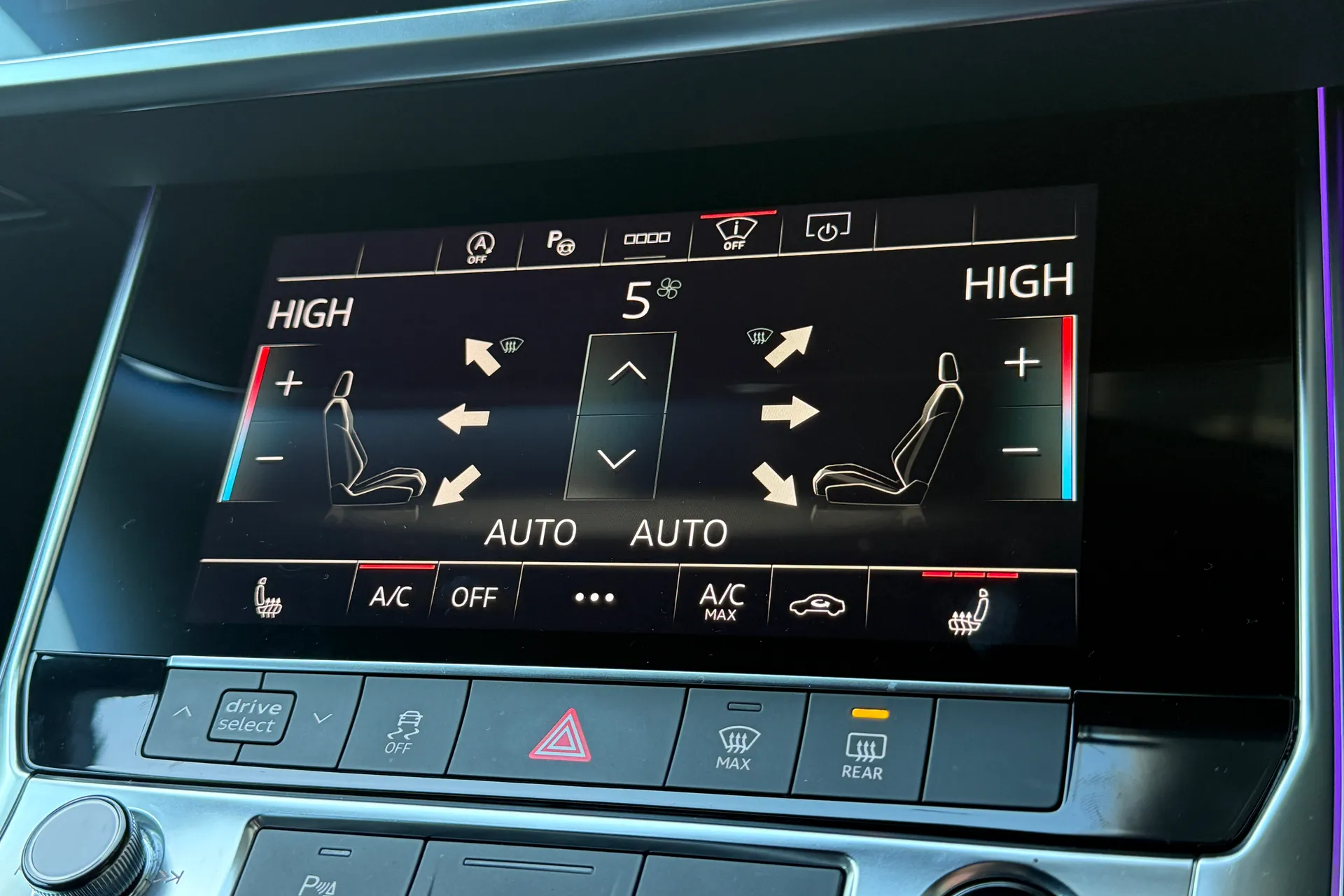 Audi A6 thumbnail image number 19