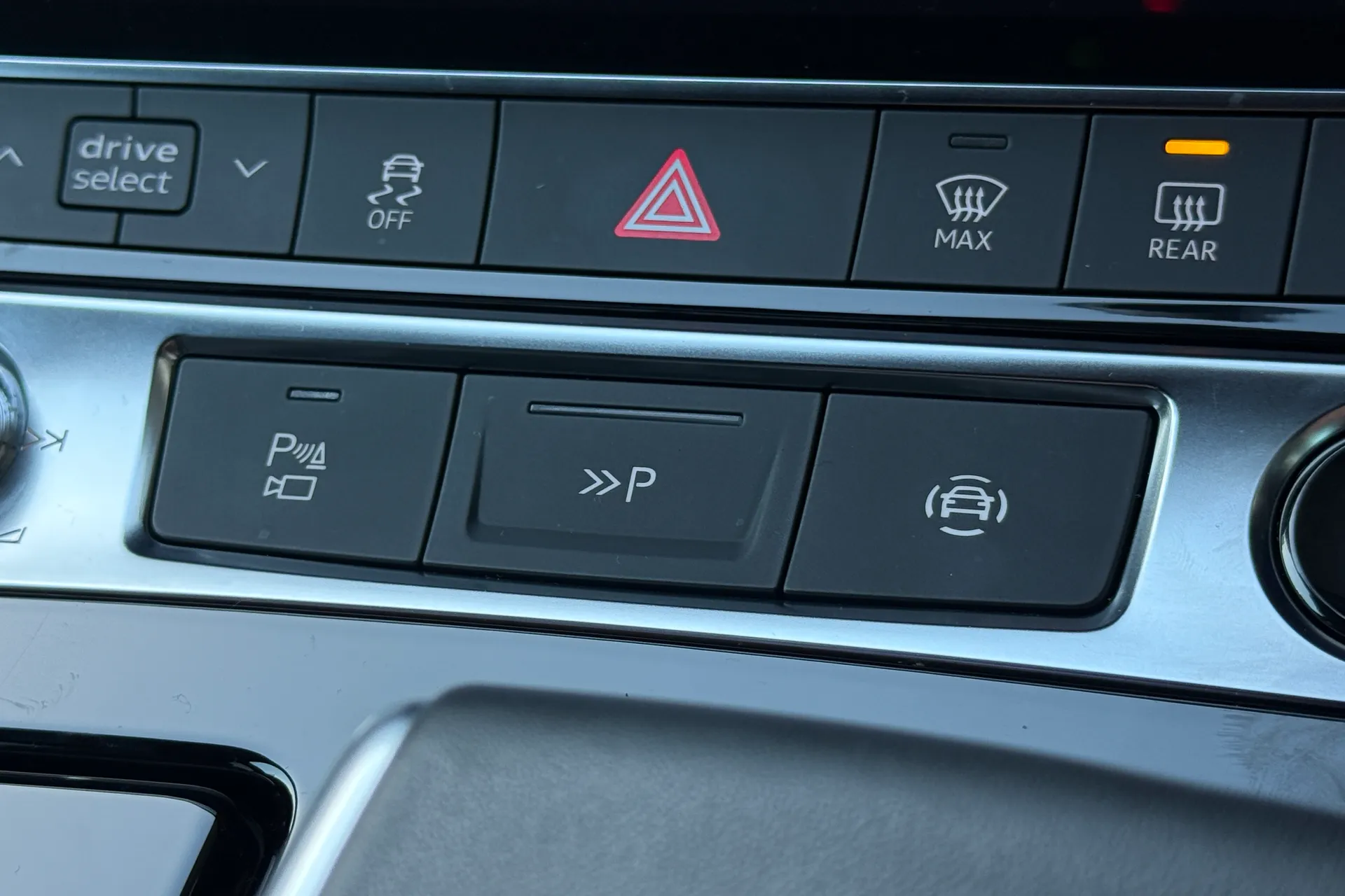 Audi A6 thumbnail image number 17