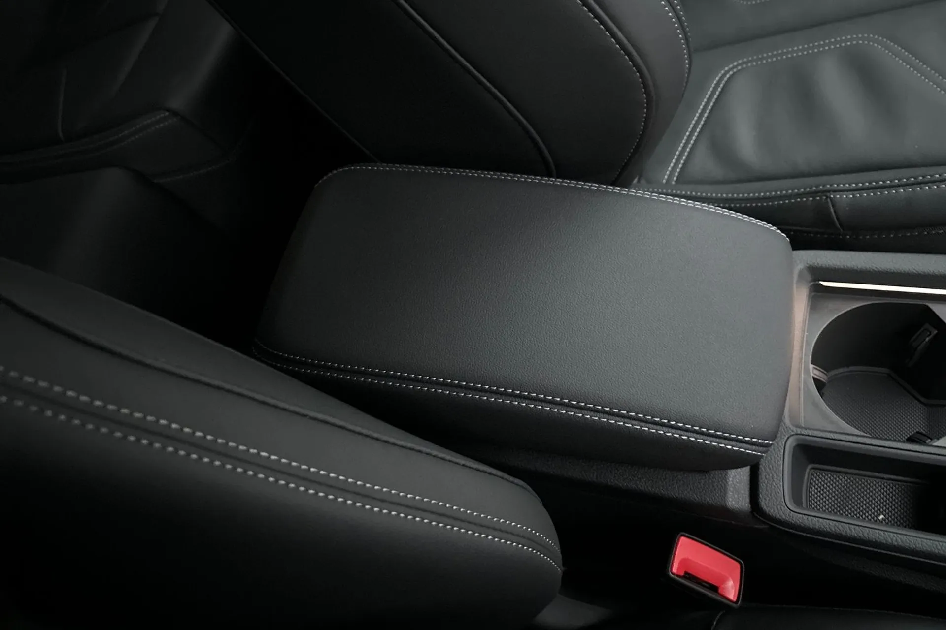 Audi Q3 thumbnail image number 39