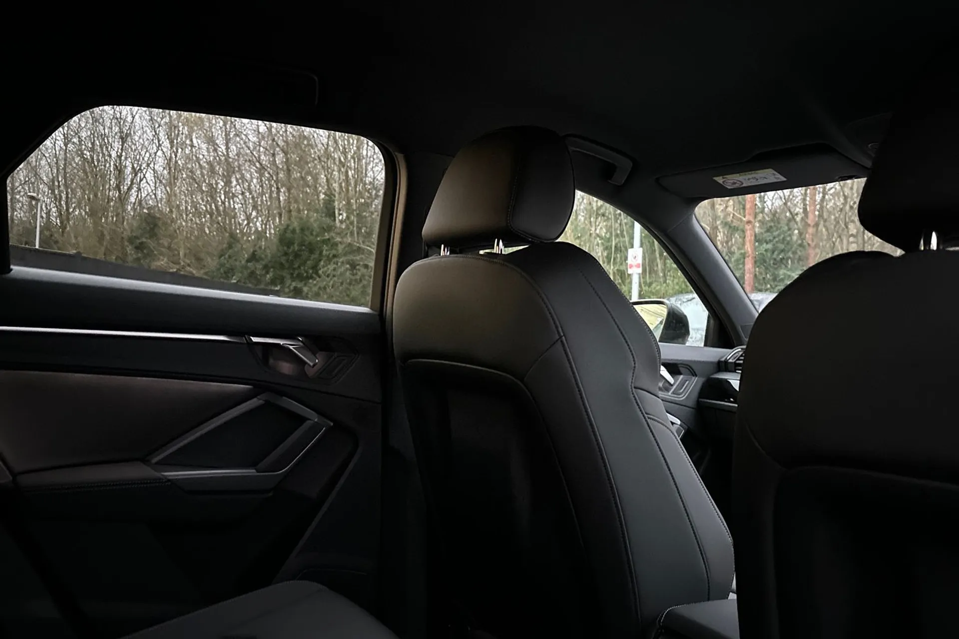 Audi Q3 thumbnail image number 22