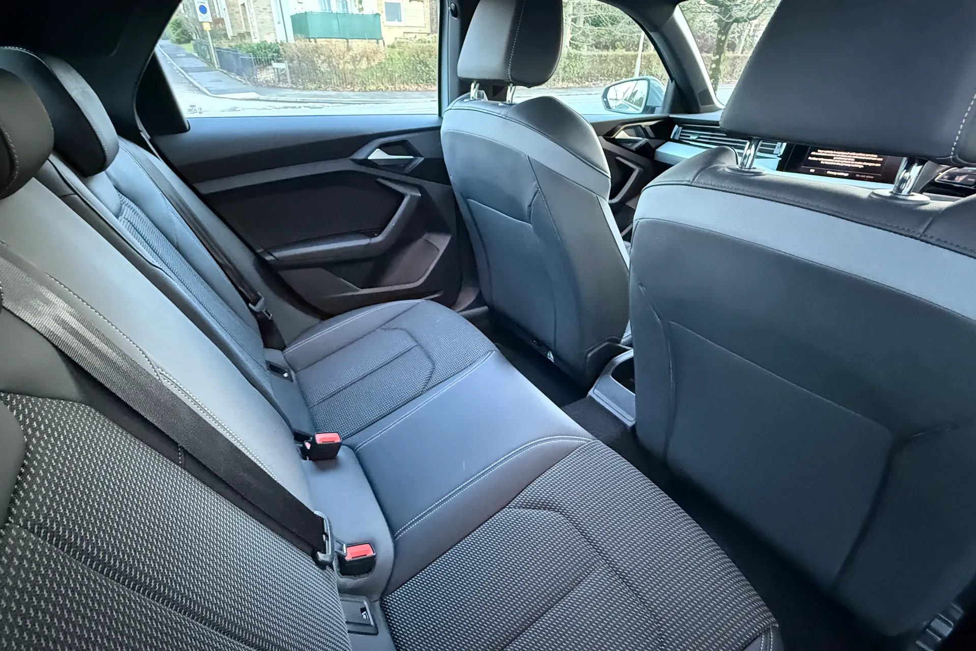 Audi A1 thumbnail image number 34