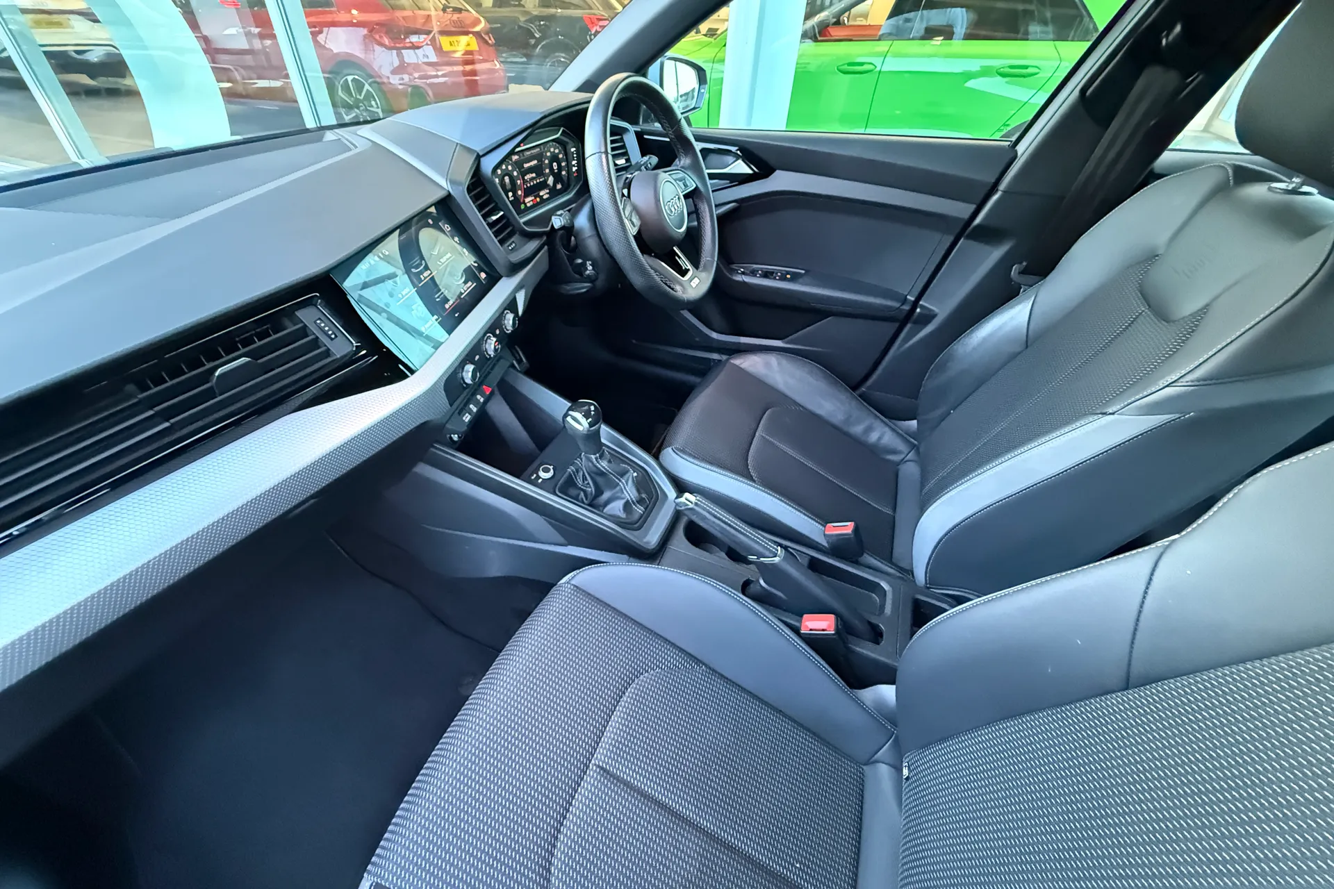 Audi A1 thumbnail image number 45