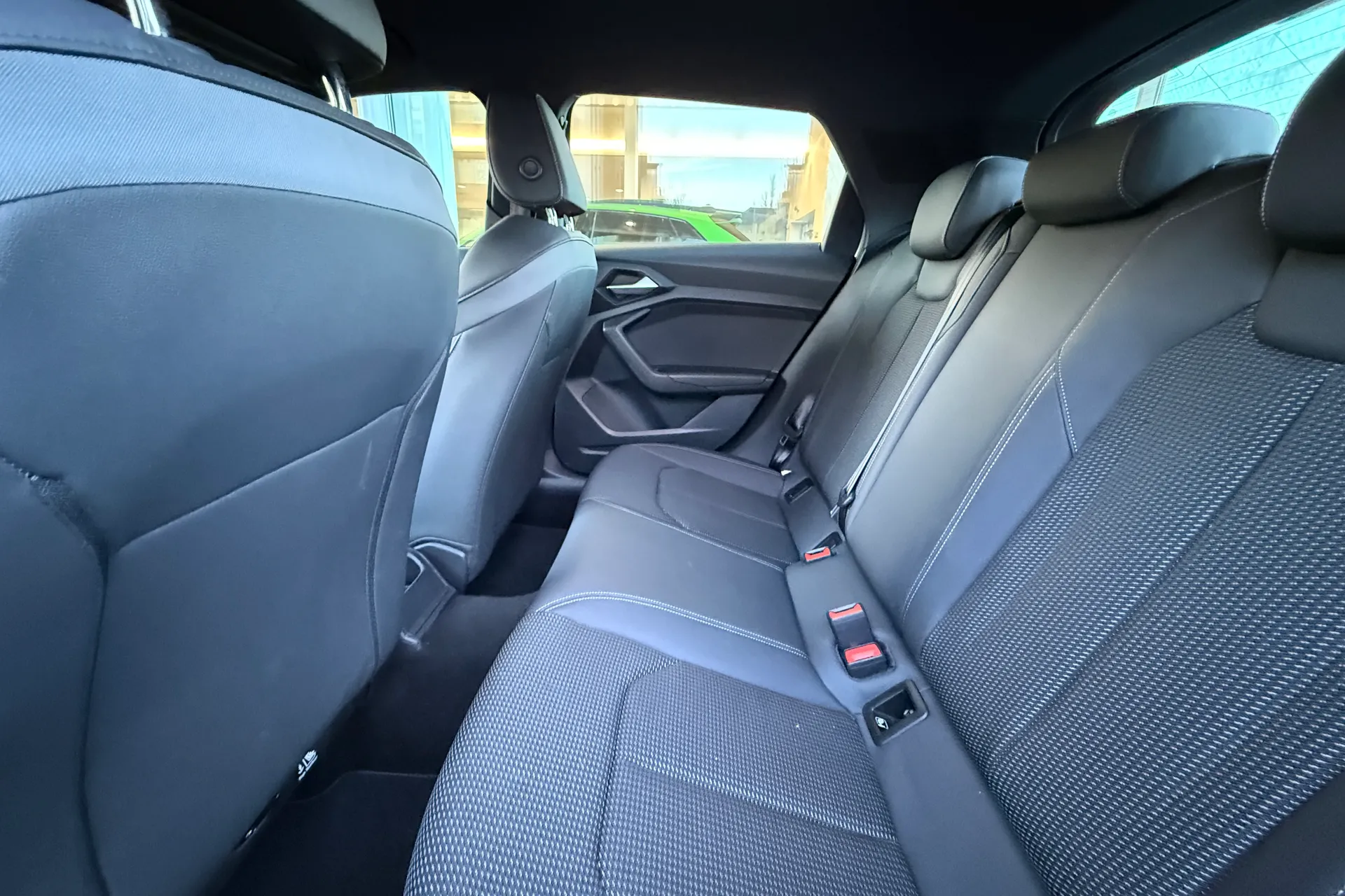 Audi A1 thumbnail image number 42