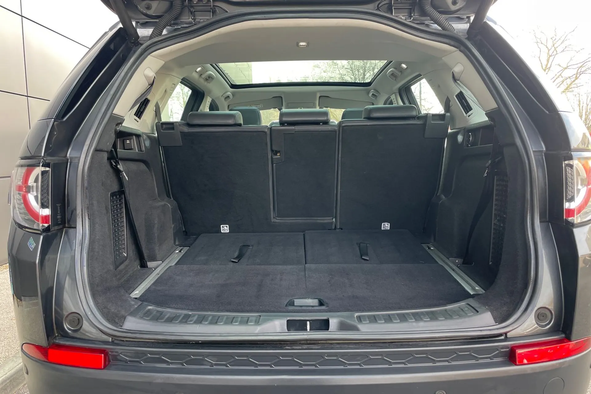 LAND ROVER DISCOVERY SPORT thumbnail image number 27
