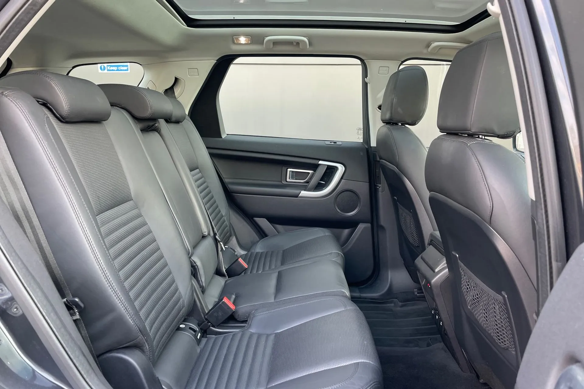 LAND ROVER DISCOVERY SPORT thumbnail image number 32