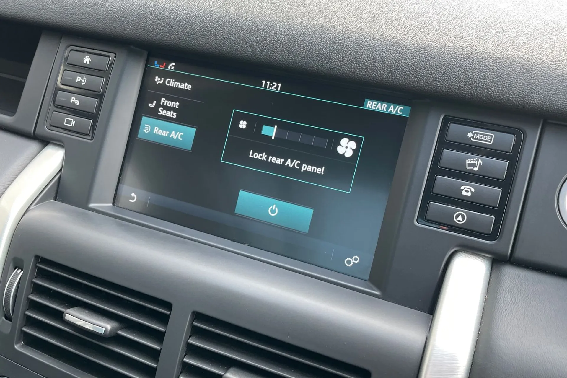 LAND ROVER DISCOVERY SPORT thumbnail image number 51