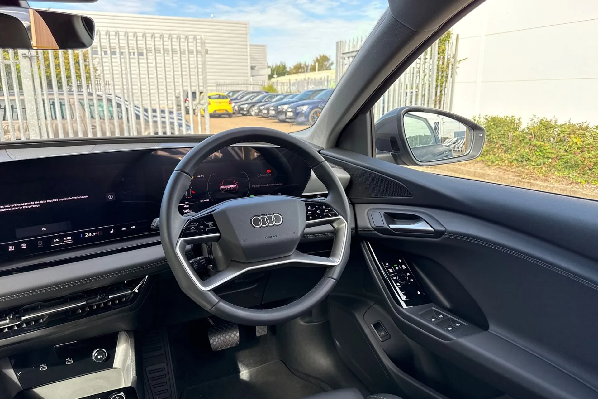 Audi Q6 thumbnail image number 38