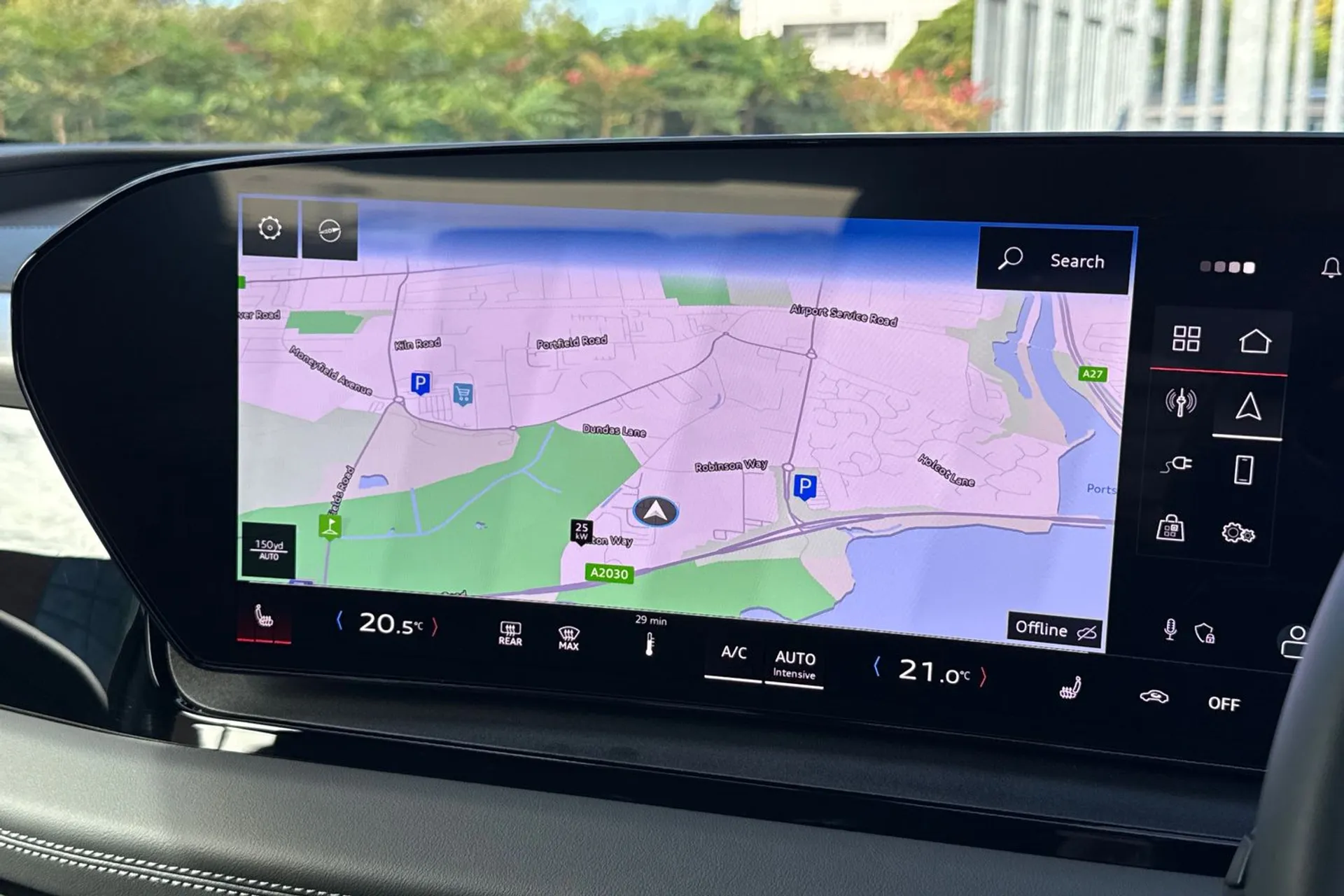 Audi Q6 thumbnail image number 28