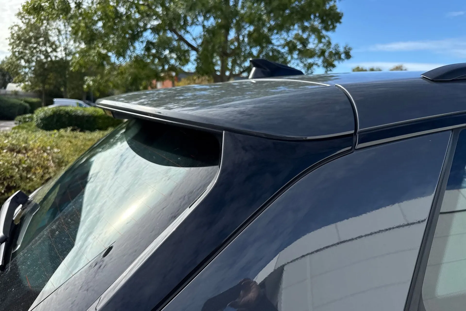 Audi Q6 thumbnail image number 14