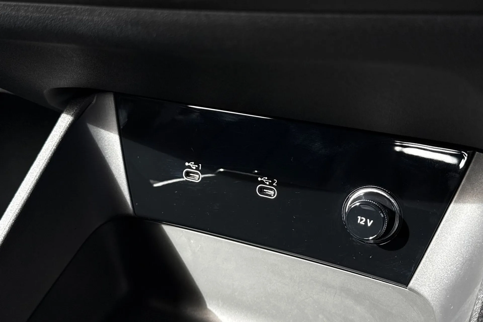 Audi Q6 thumbnail image number 49