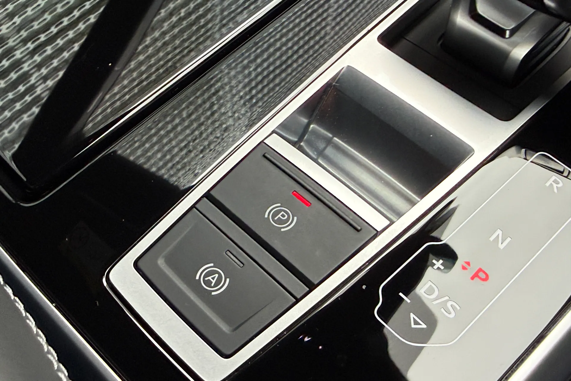 Audi Q7 thumbnail image number 41