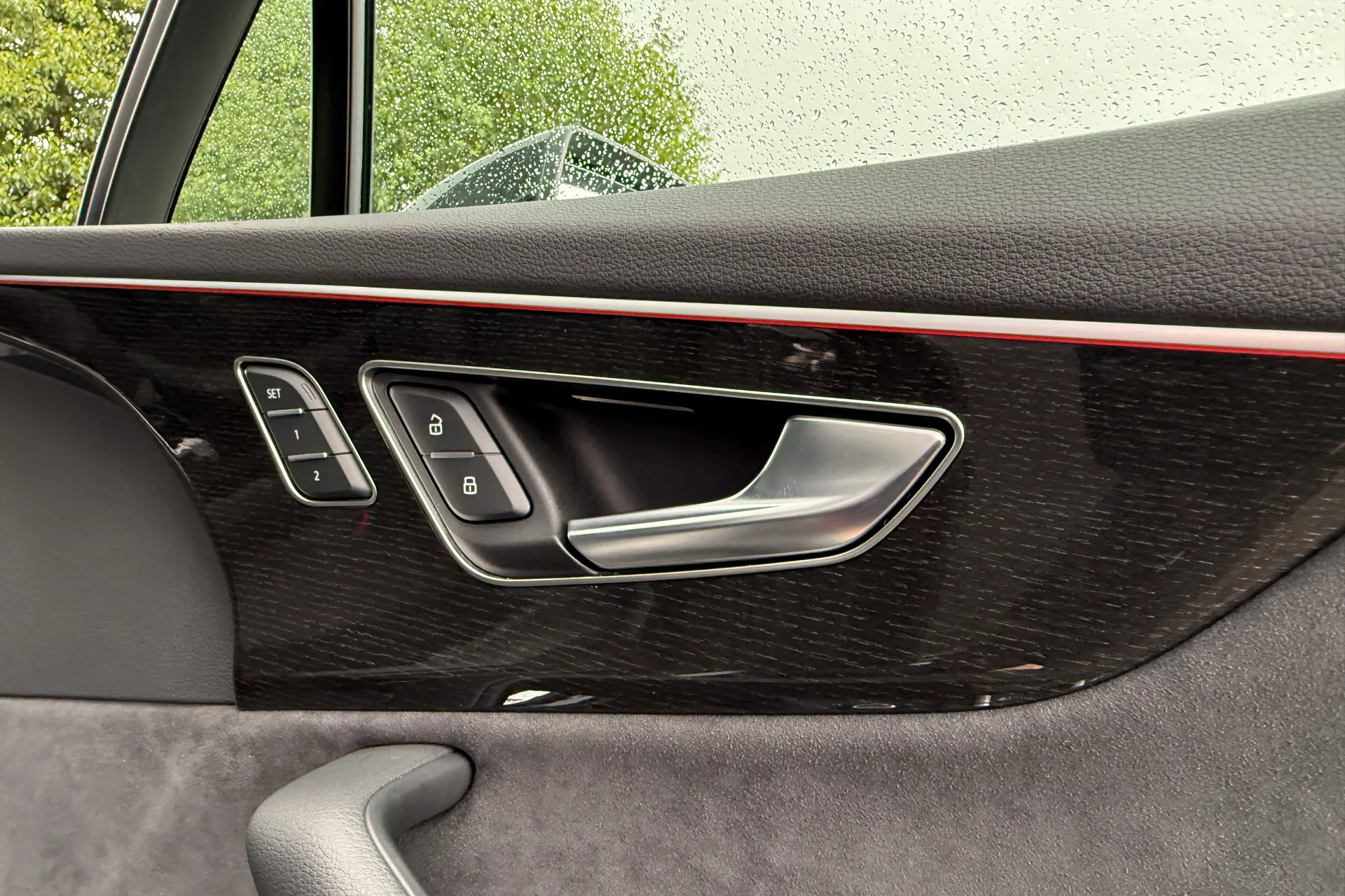 Audi Q7 thumbnail image number 47