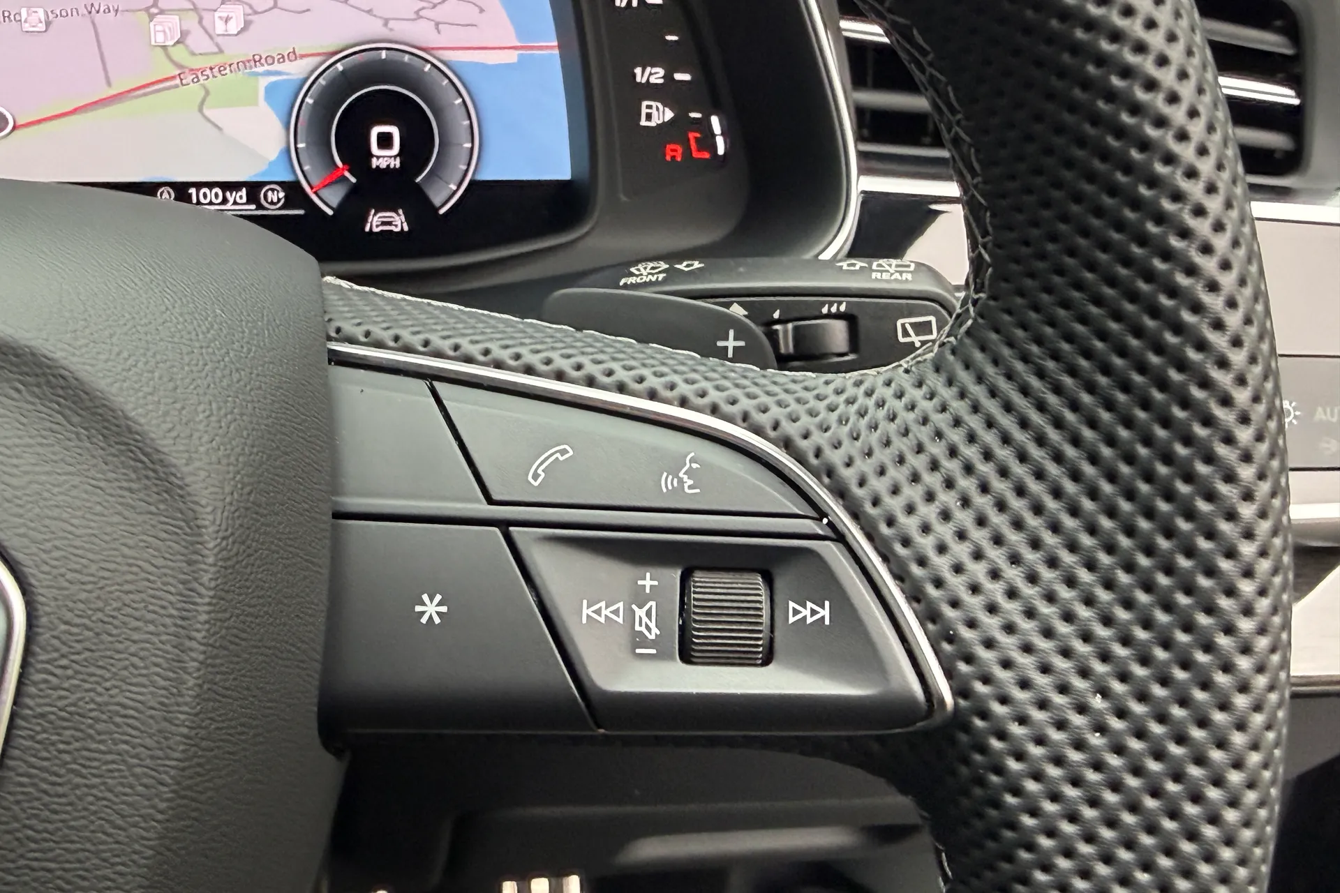 Audi Q7 thumbnail image number 54