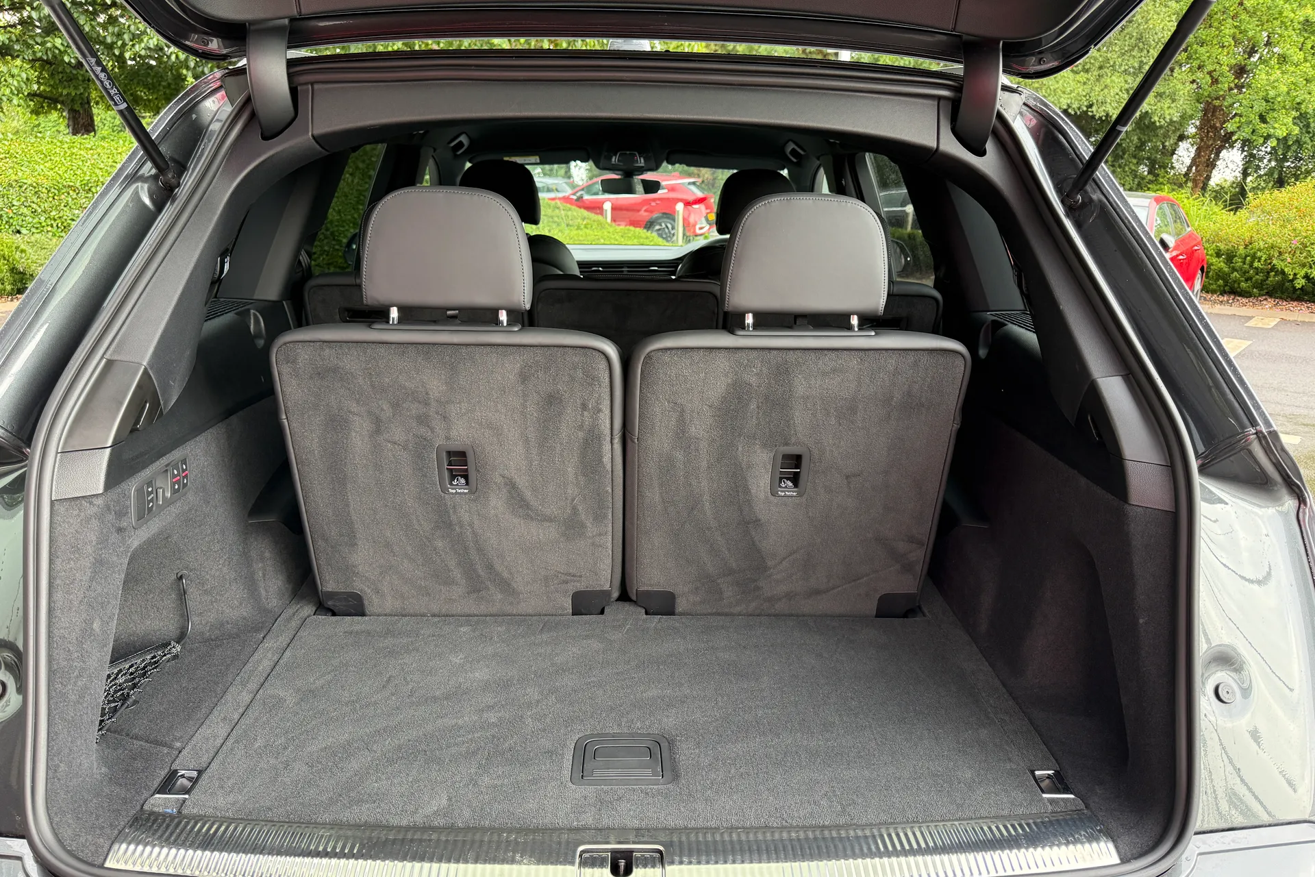 Audi Q7 thumbnail image number 27