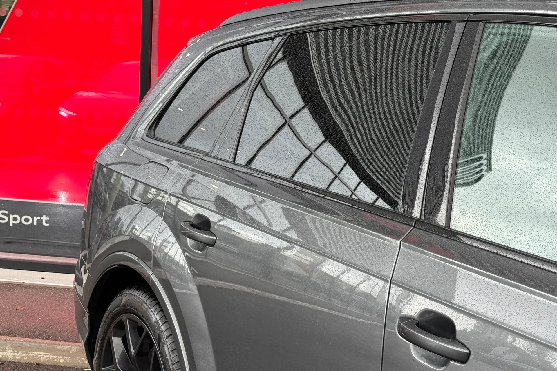 Audi Q7 thumbnail image number 15